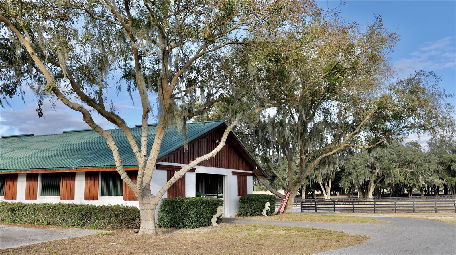 OM691158 Property Photo