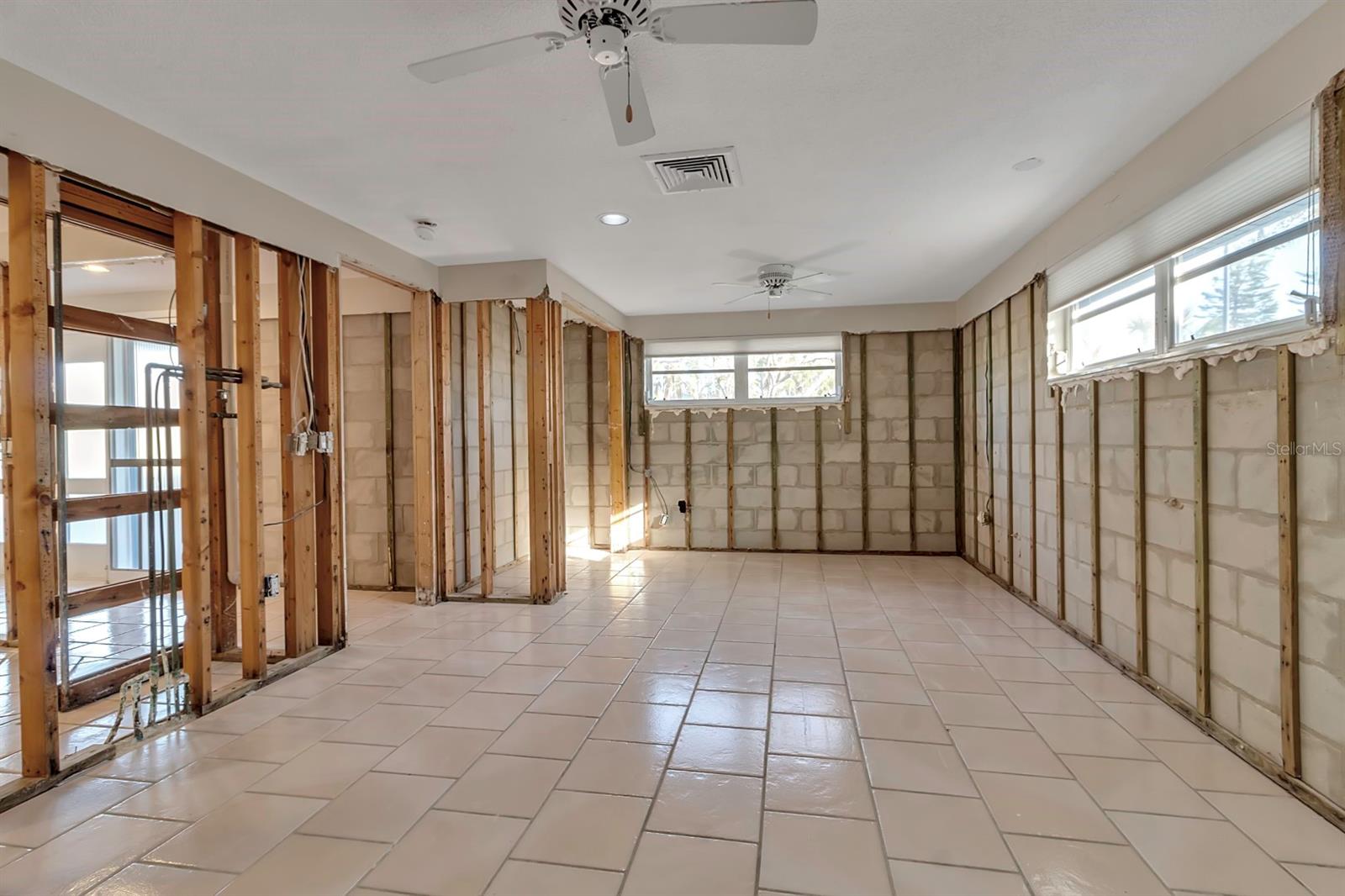 7157 LONGBOAT DR N, LONGBOAT KEY, FL, 34228