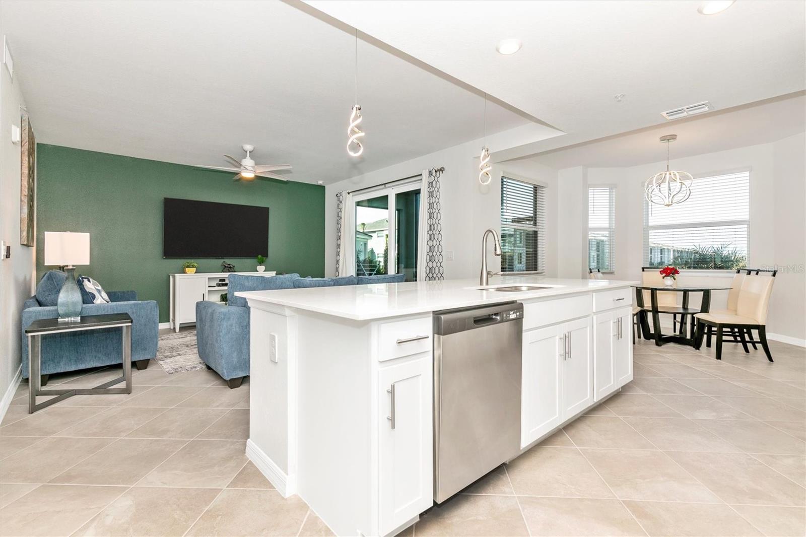 17565 OPAL SAND DR #102, VENICE, FL, 34293