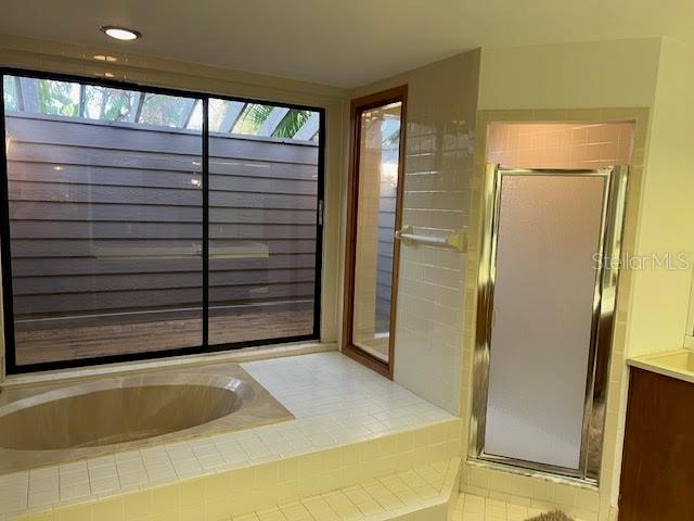 10 WOODRIDGE CIR, OLDSMAR, FL, 34677