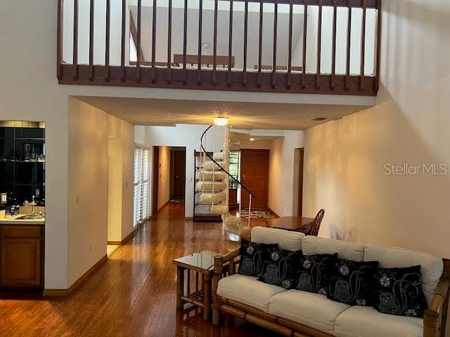 10 WOODRIDGE CIR, OLDSMAR, FL, 34677