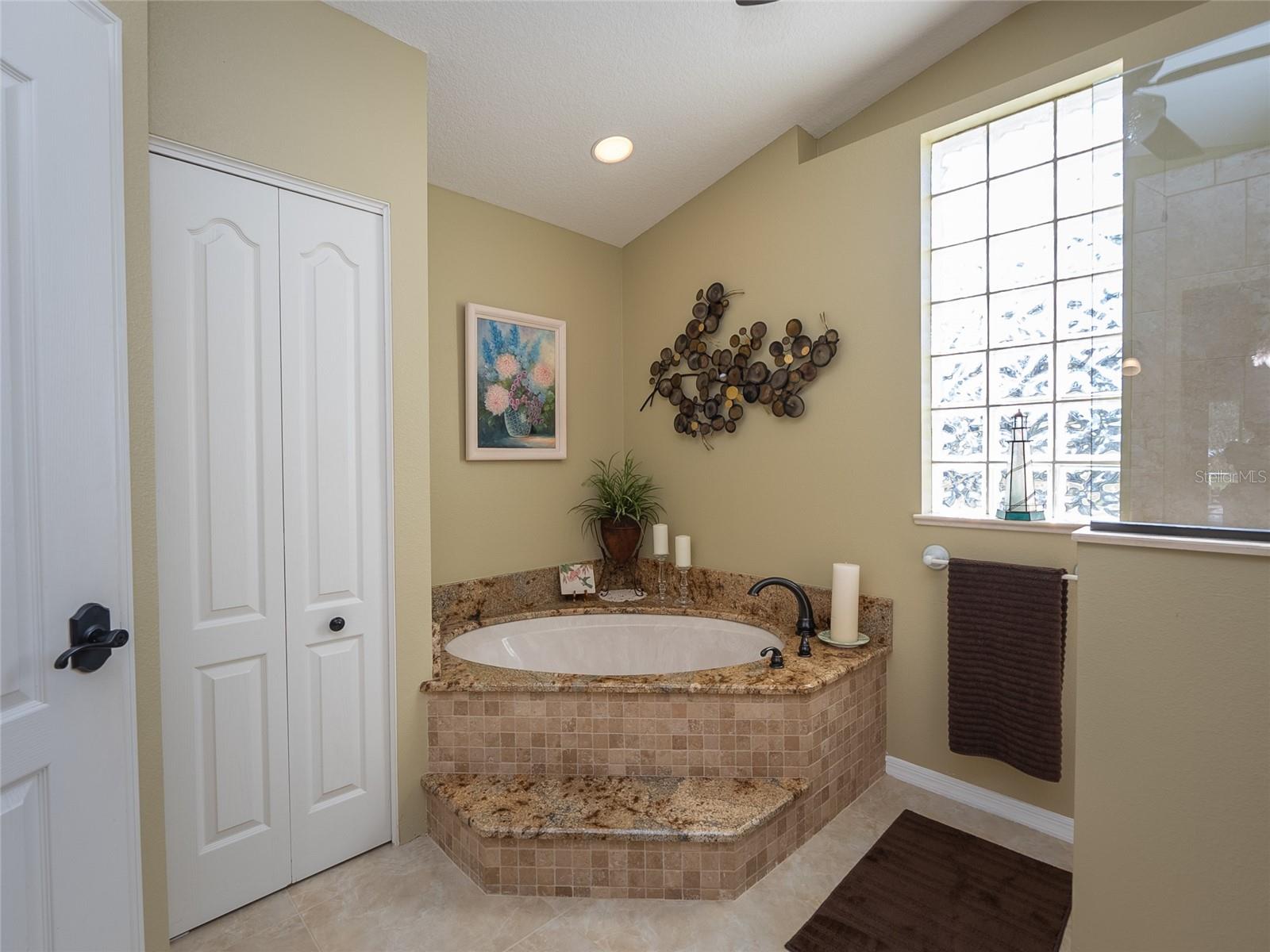 47 SPORTSMAN LN, ROTONDA WEST, FL, 33947