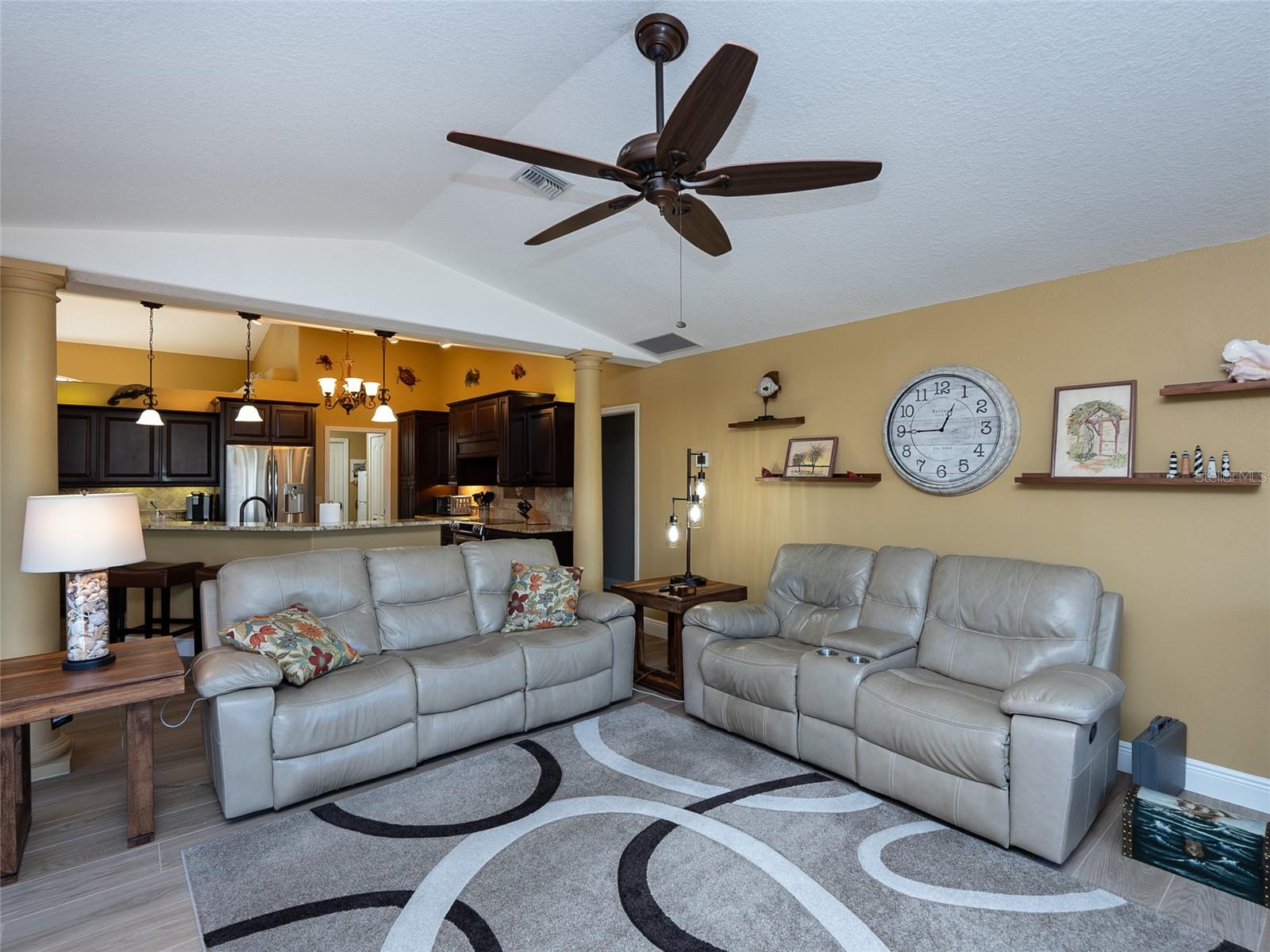 47 SPORTSMAN LN, ROTONDA WEST, FL, 33947