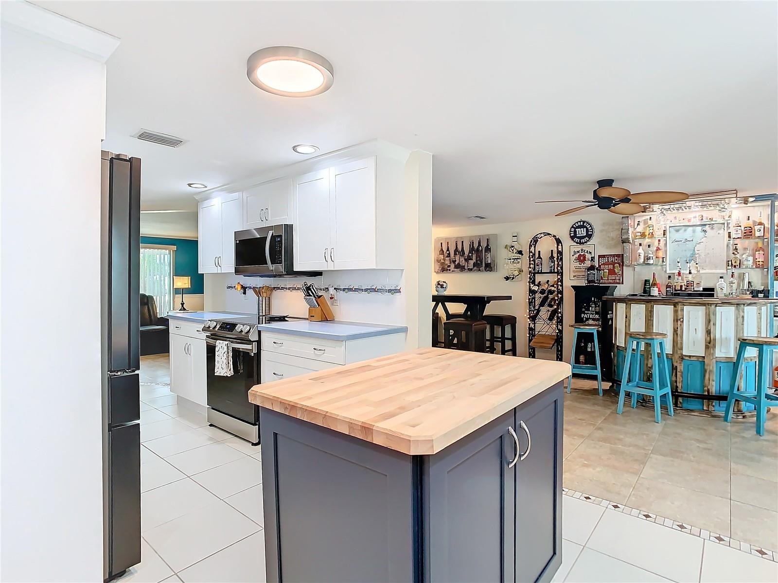 12832 3RD ISLE, HUDSON, FL, 34667