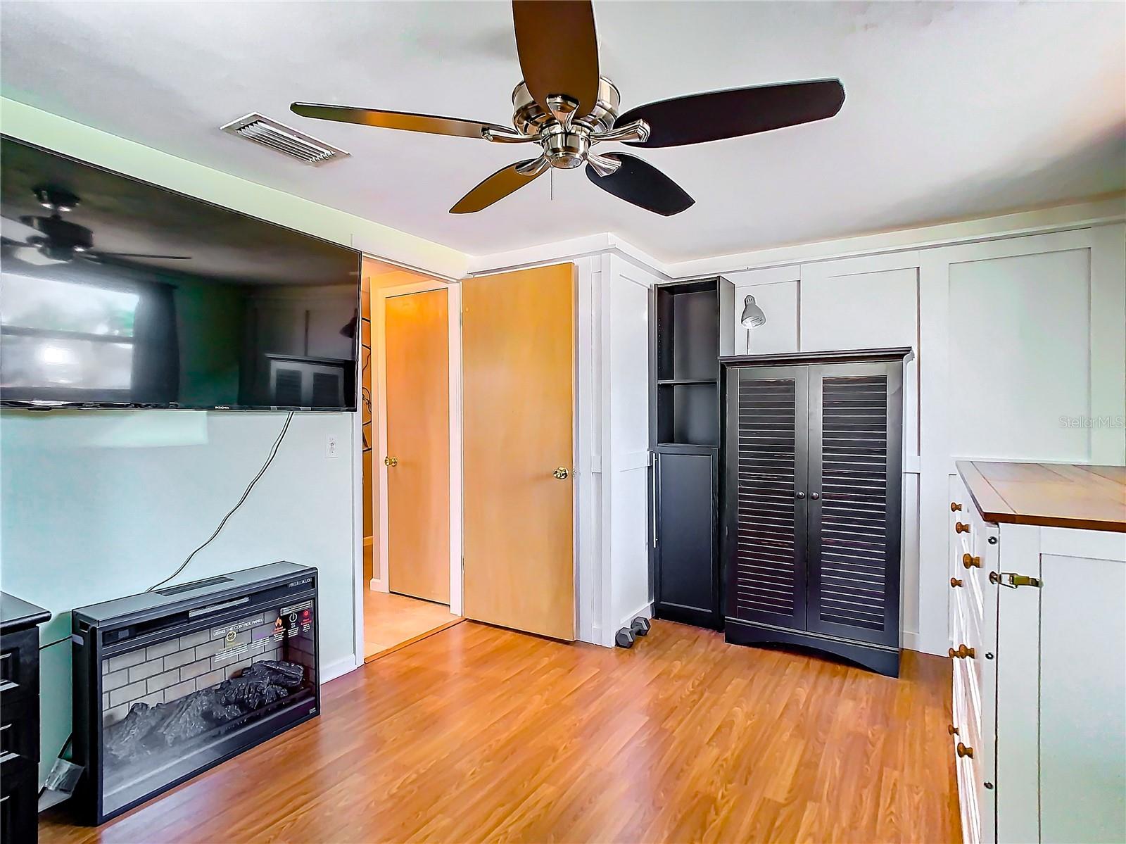 12832 3RD ISLE, HUDSON, FL, 34667