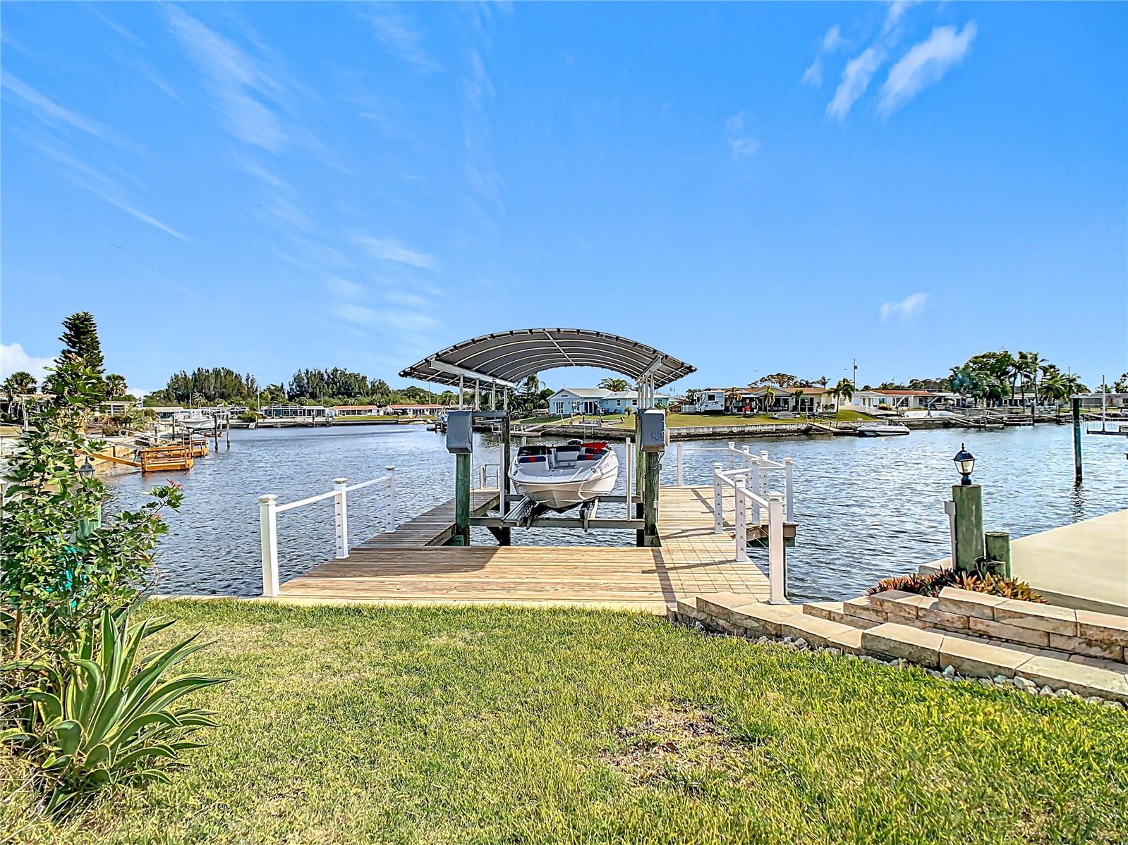 12832 3RD ISLE, HUDSON, FL, 34667