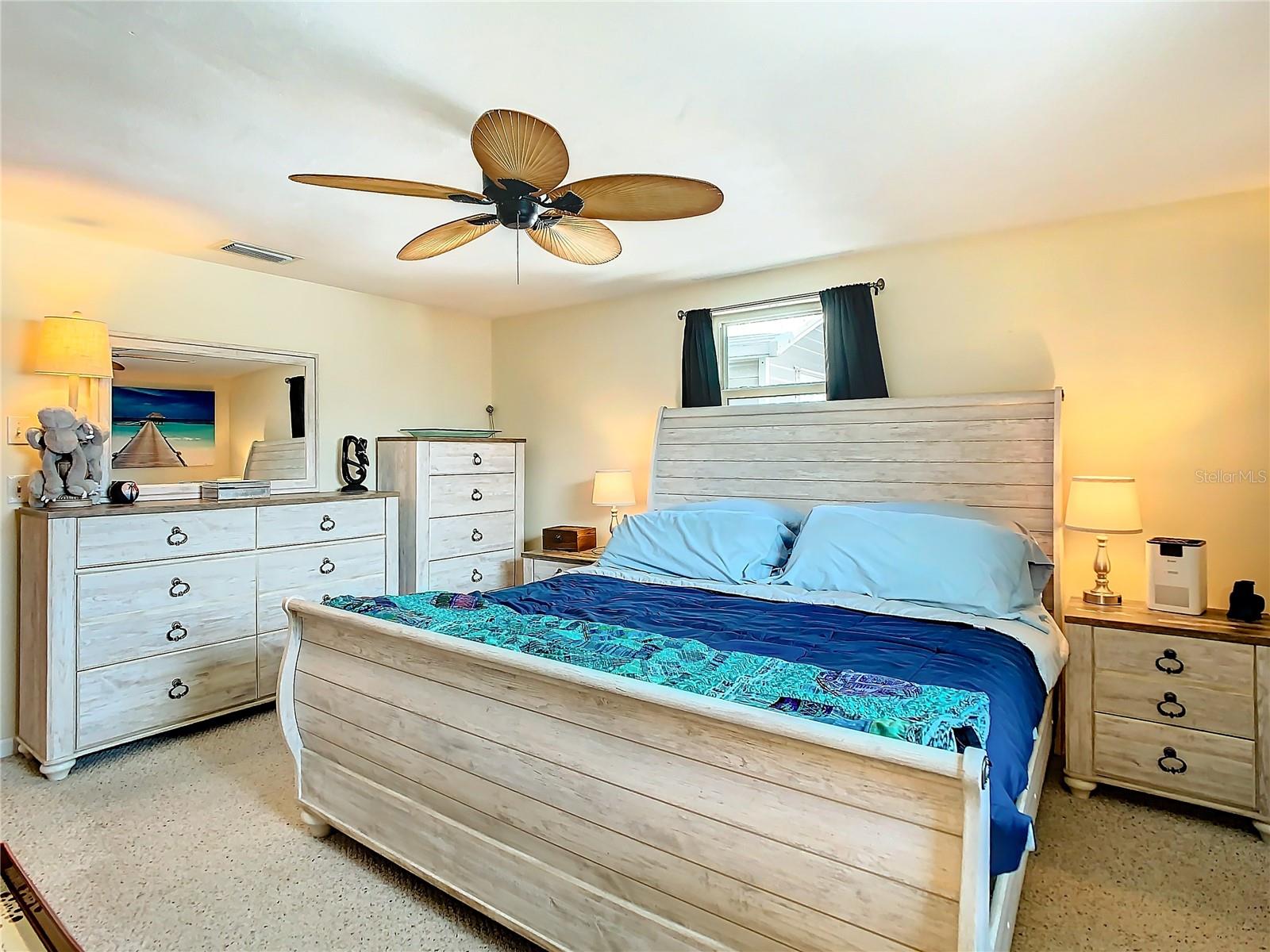 12832 3RD ISLE, HUDSON, FL, 34667