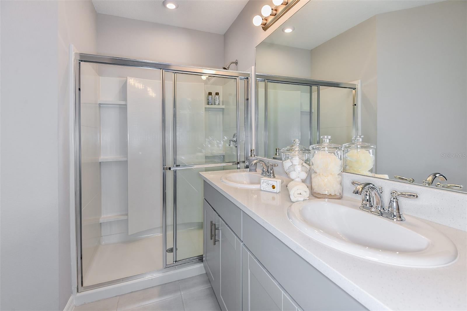 5807 LAURELCREST GLN, PALMETTO, FL, 34221