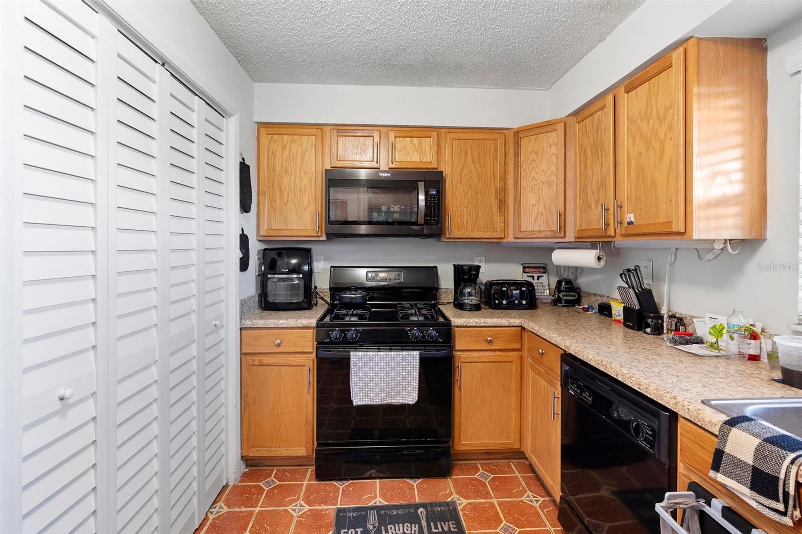 2310 FAIRGREN AVE, DELTONA, FL, 32738