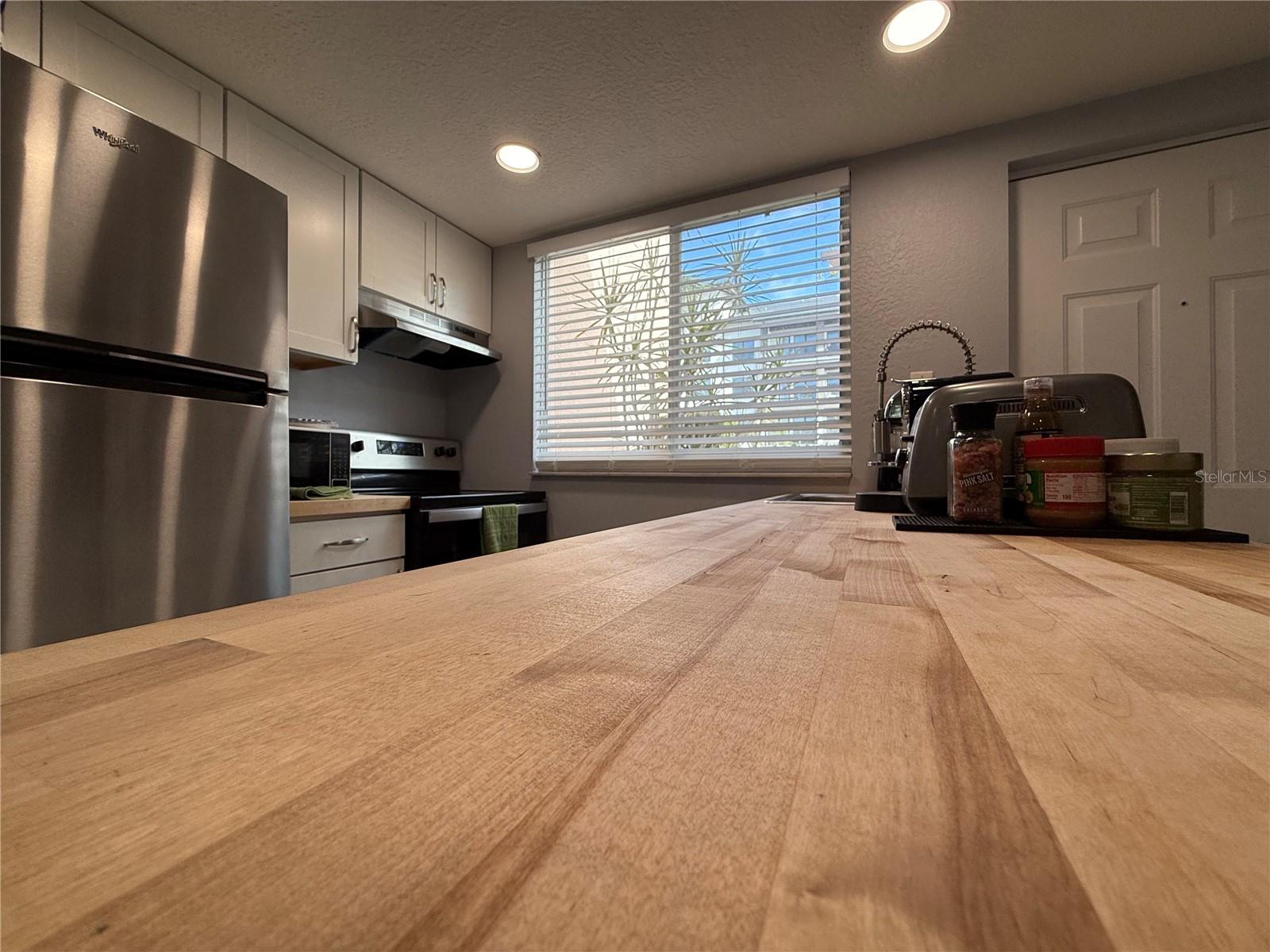 628 COHEN WAY #628, SARASOTA, FL, 34236