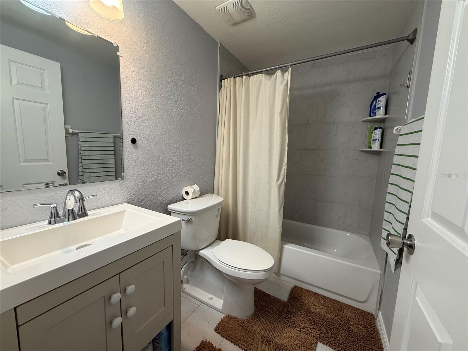 628 COHEN WAY #628, SARASOTA, FL, 34236