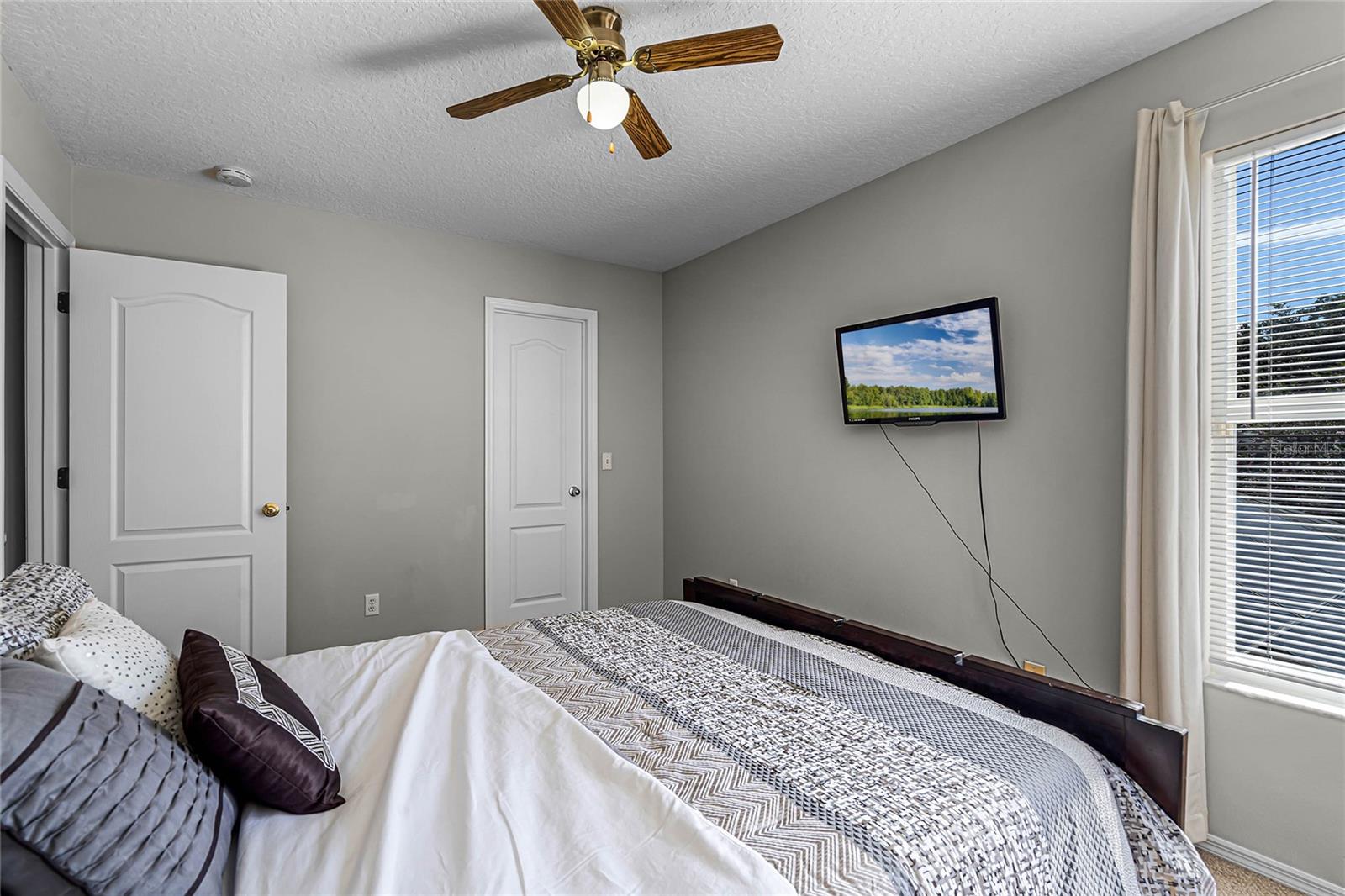 842 CHERRY VALLEY WAY, ORLANDO, FL, 32828