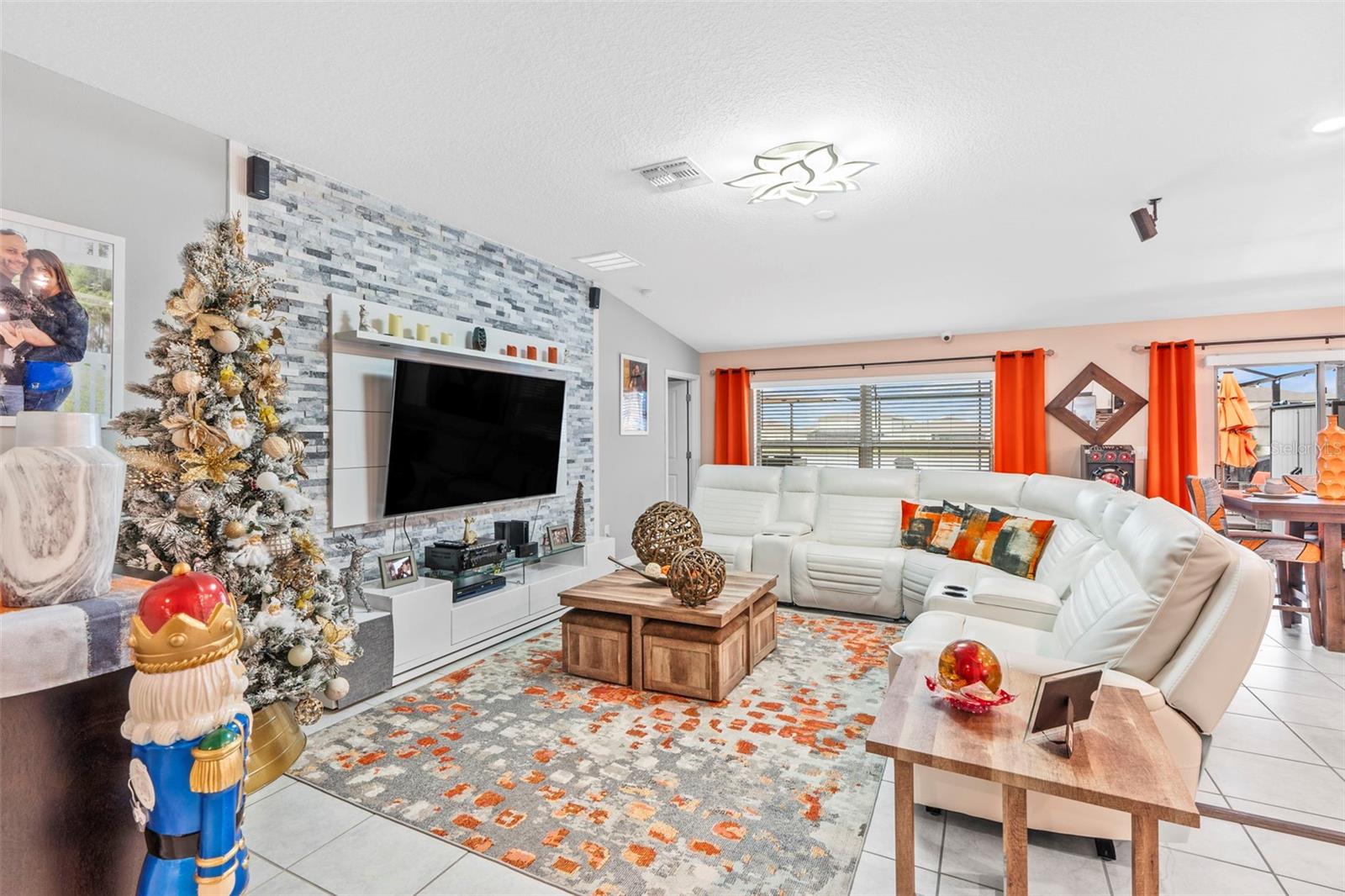 11914 WILD DAFFODIL CT, RIVERVIEW, FL, 33579