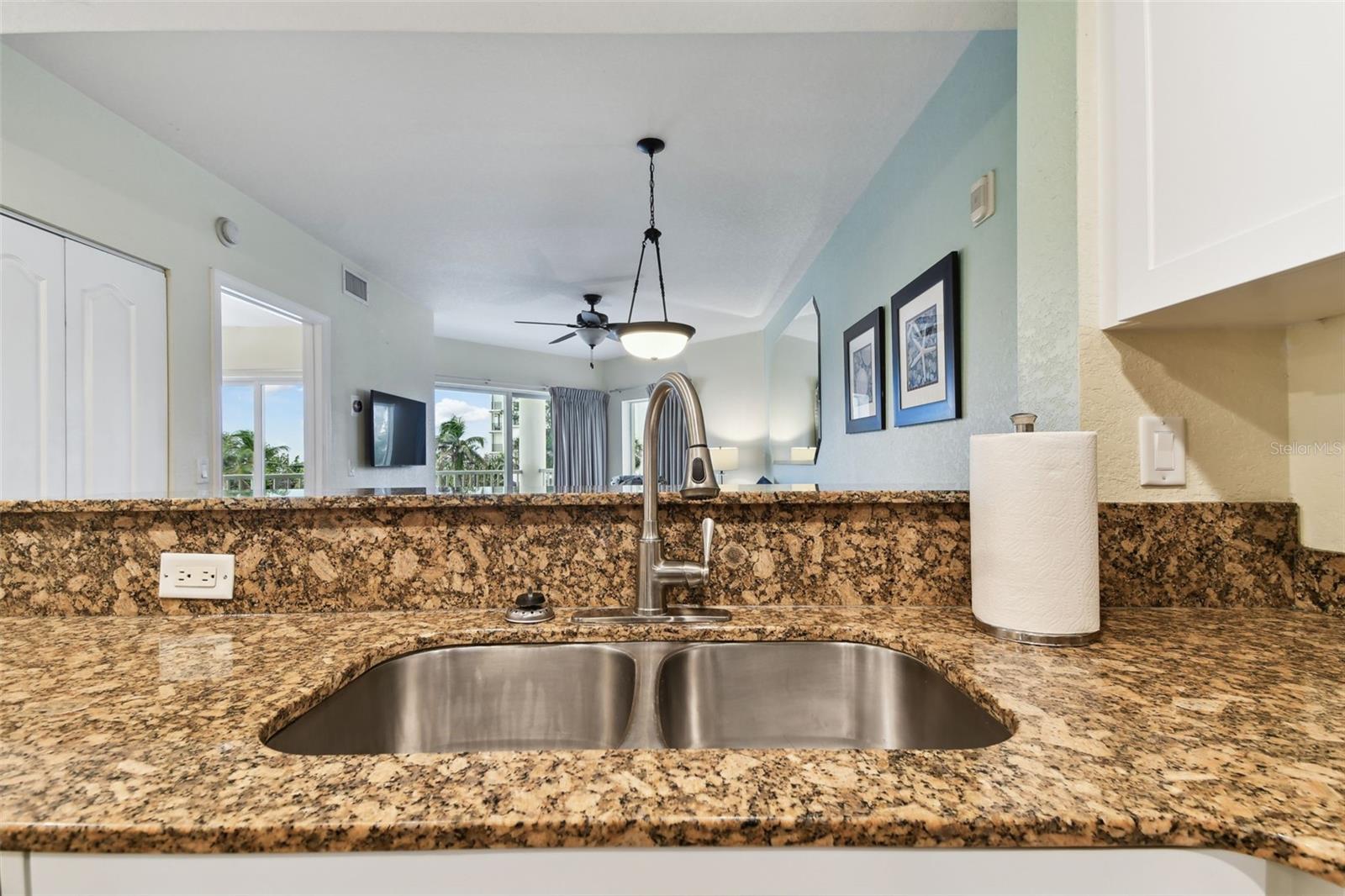 12000 GULF BLVD #212-N, TREASURE ISLAND, FL, 33706