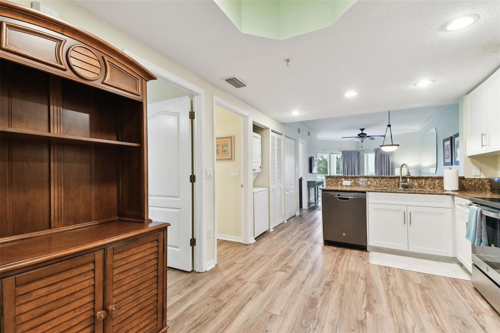 12000 GULF BLVD #212-N, TREASURE ISLAND, FL, 33706