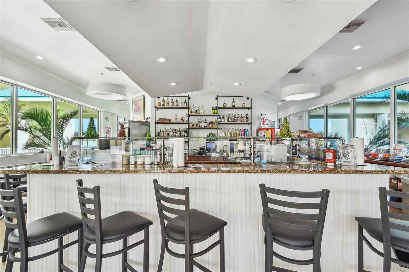 12000 GULF BLVD #212-N, TREASURE ISLAND, FL, 33706