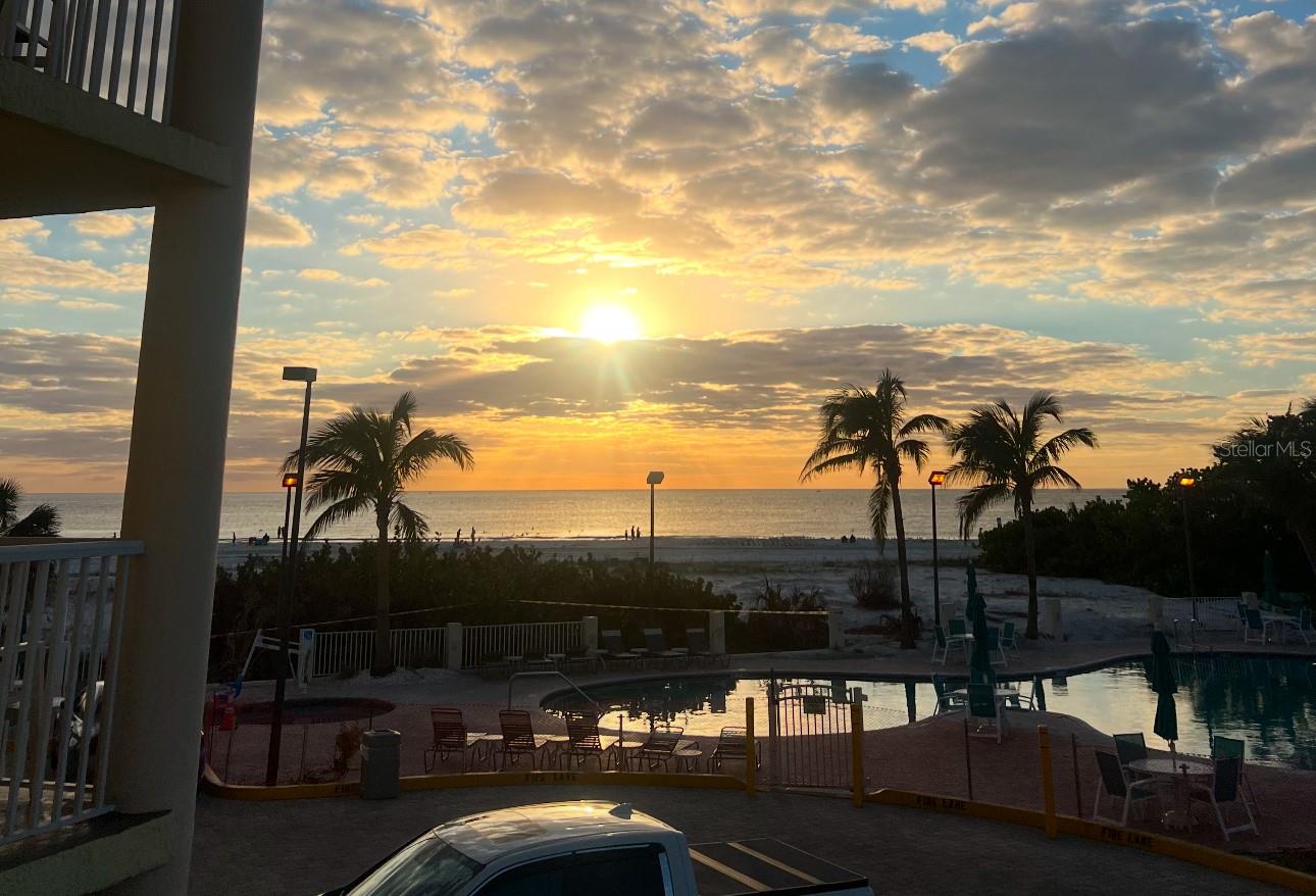 12000 GULF BLVD #212-N, TREASURE ISLAND, FL, 33706