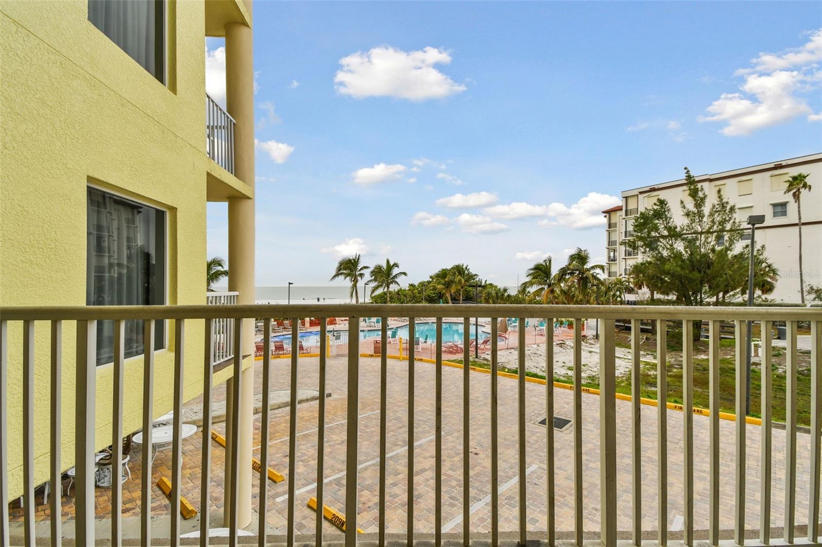 12000 GULF BLVD #212-N, TREASURE ISLAND, FL, 33706