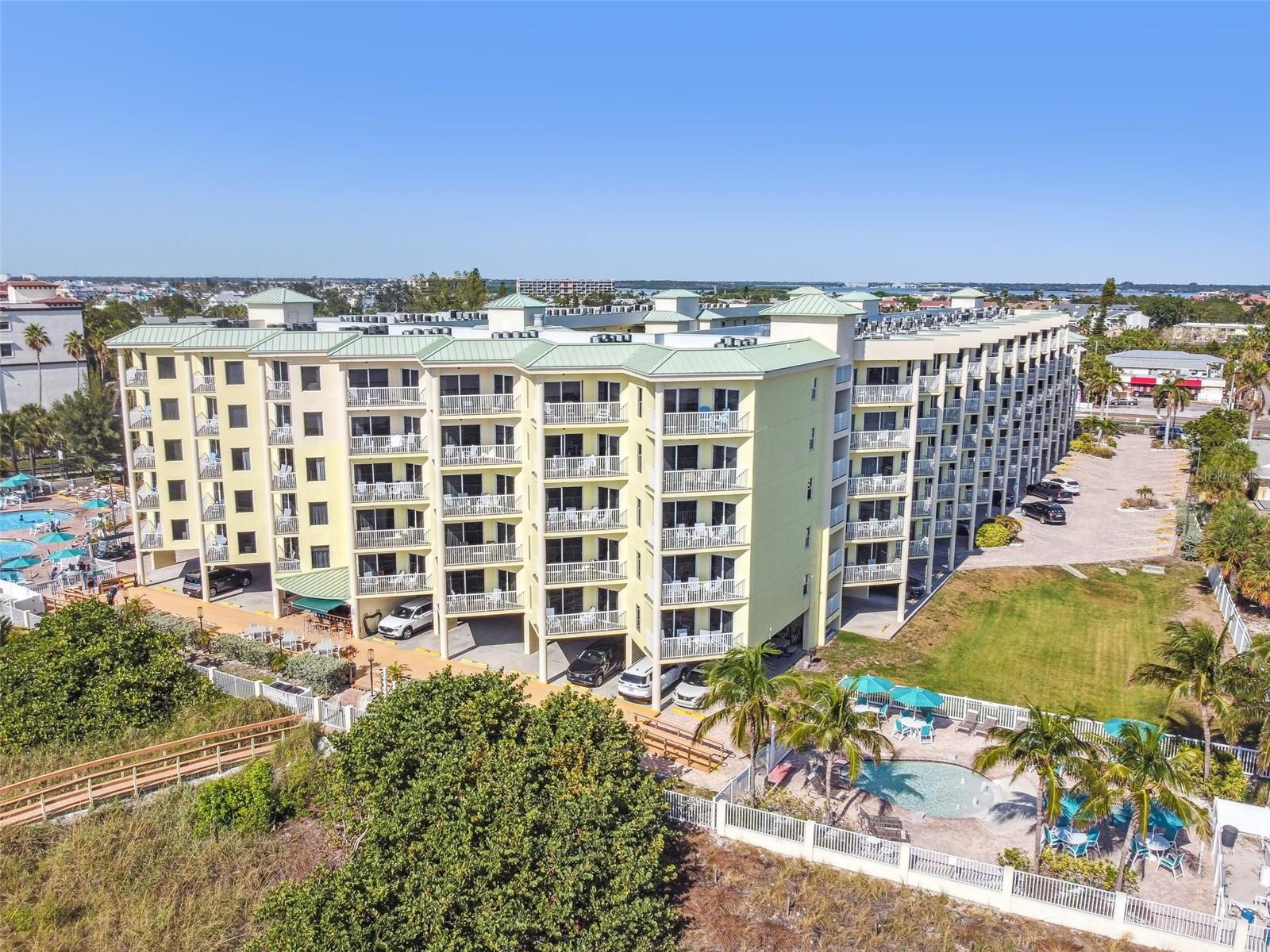 12000 GULF BLVD #212-N, TREASURE ISLAND, FL, 33706