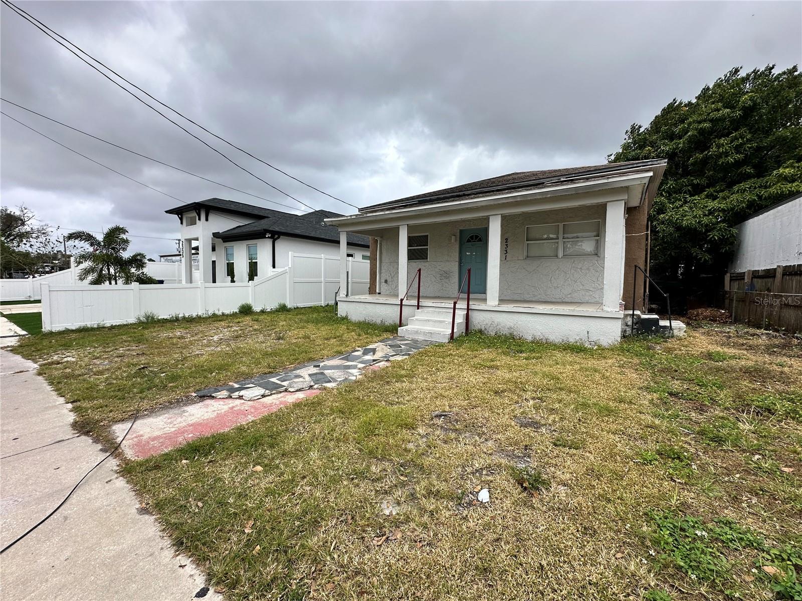 2331 W SAINT JOHN ST, TAMPA, FL, 33607