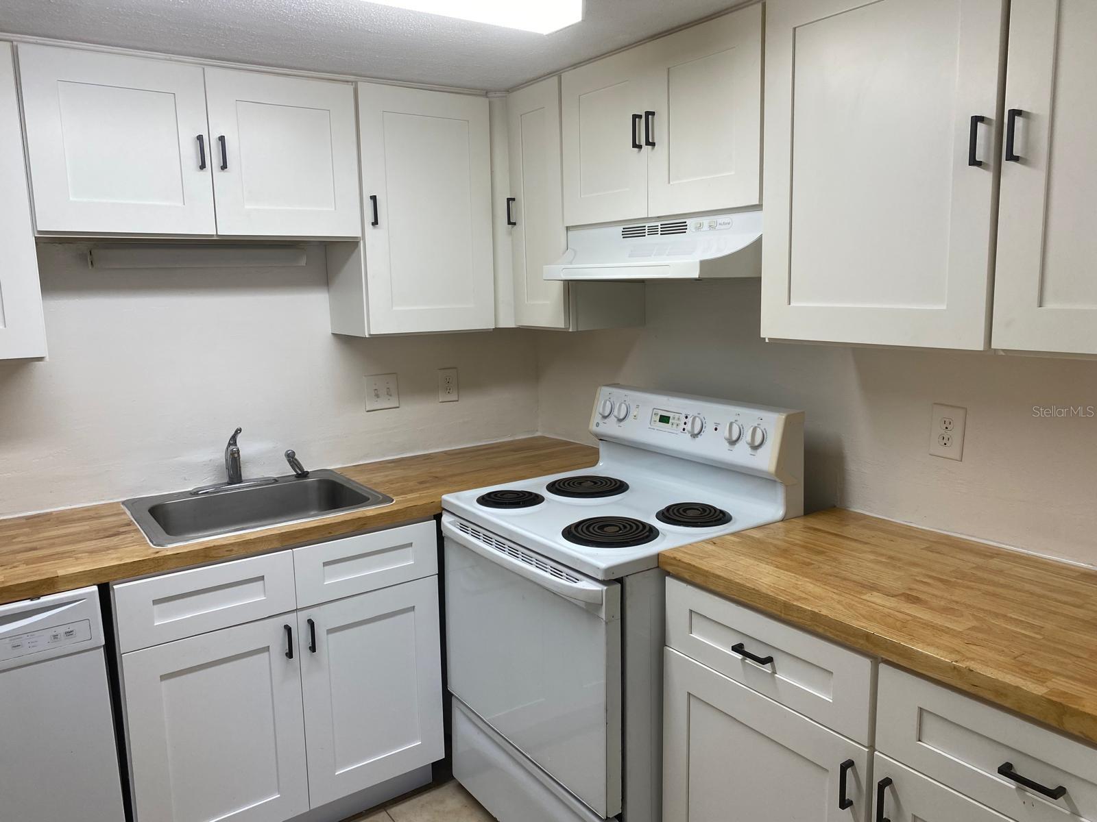 4115 S SEMORAN BLVD #20, ORLANDO, FL, 32822