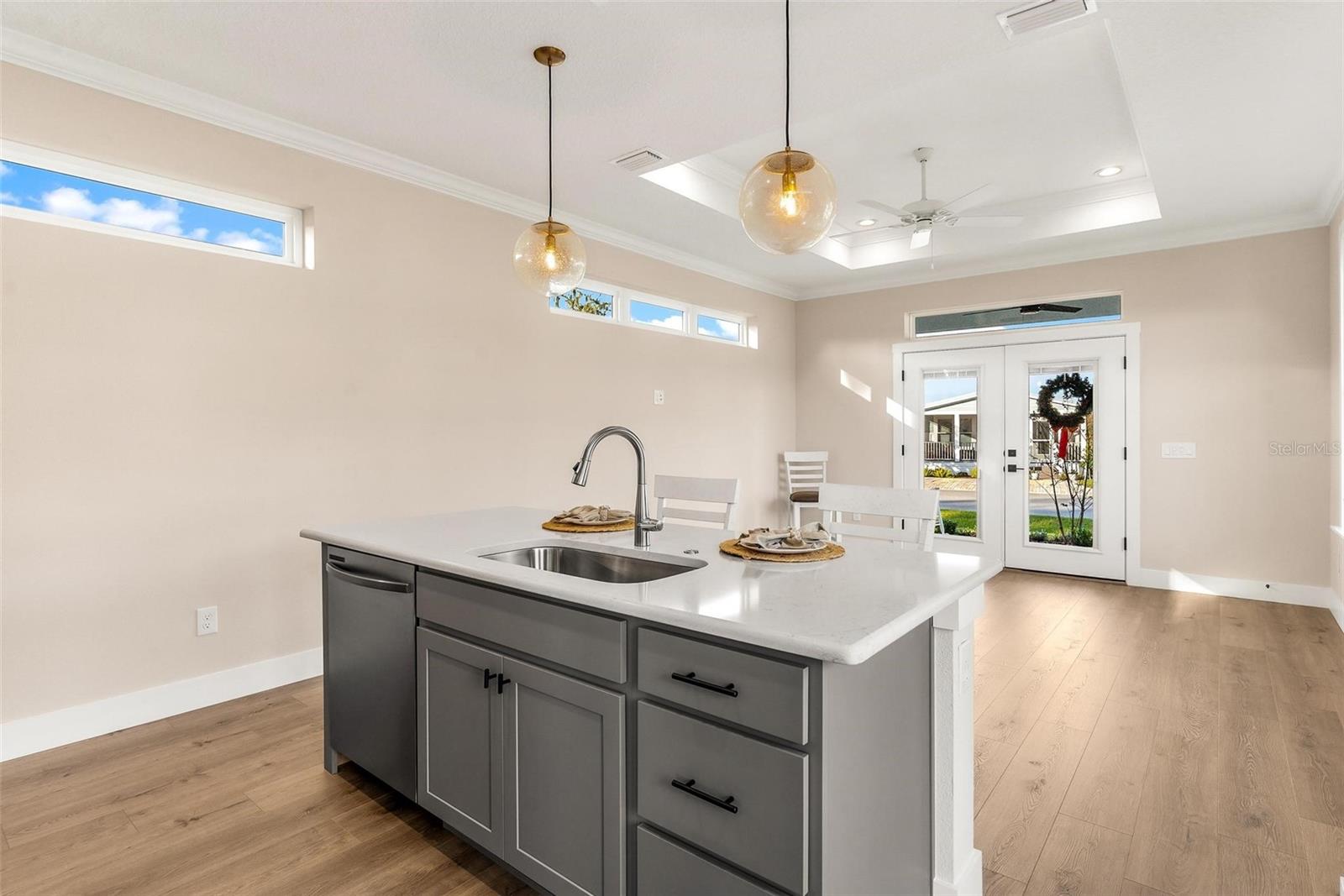 12043 LAKESHORE WAY, OXFORD, FL, 34484