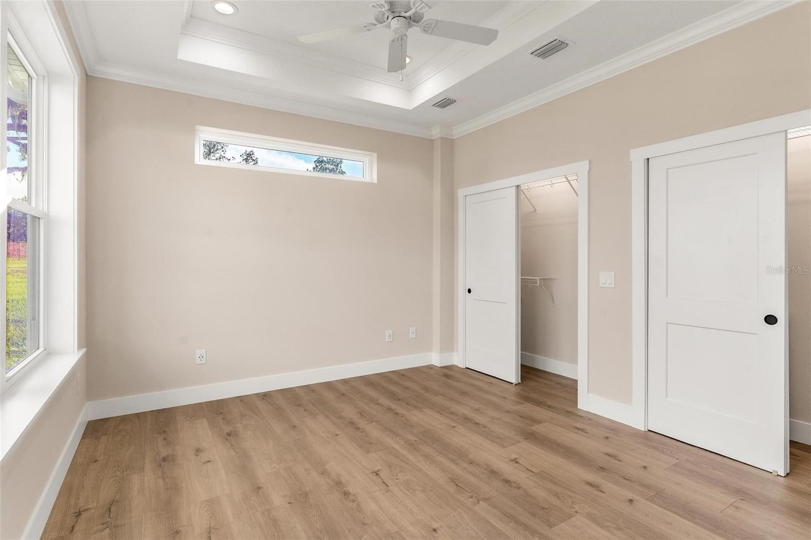 12043 LAKESHORE WAY, OXFORD, FL, 34484