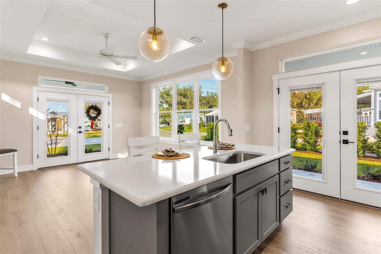 12043 LAKESHORE WAY, OXFORD, FL, 34484