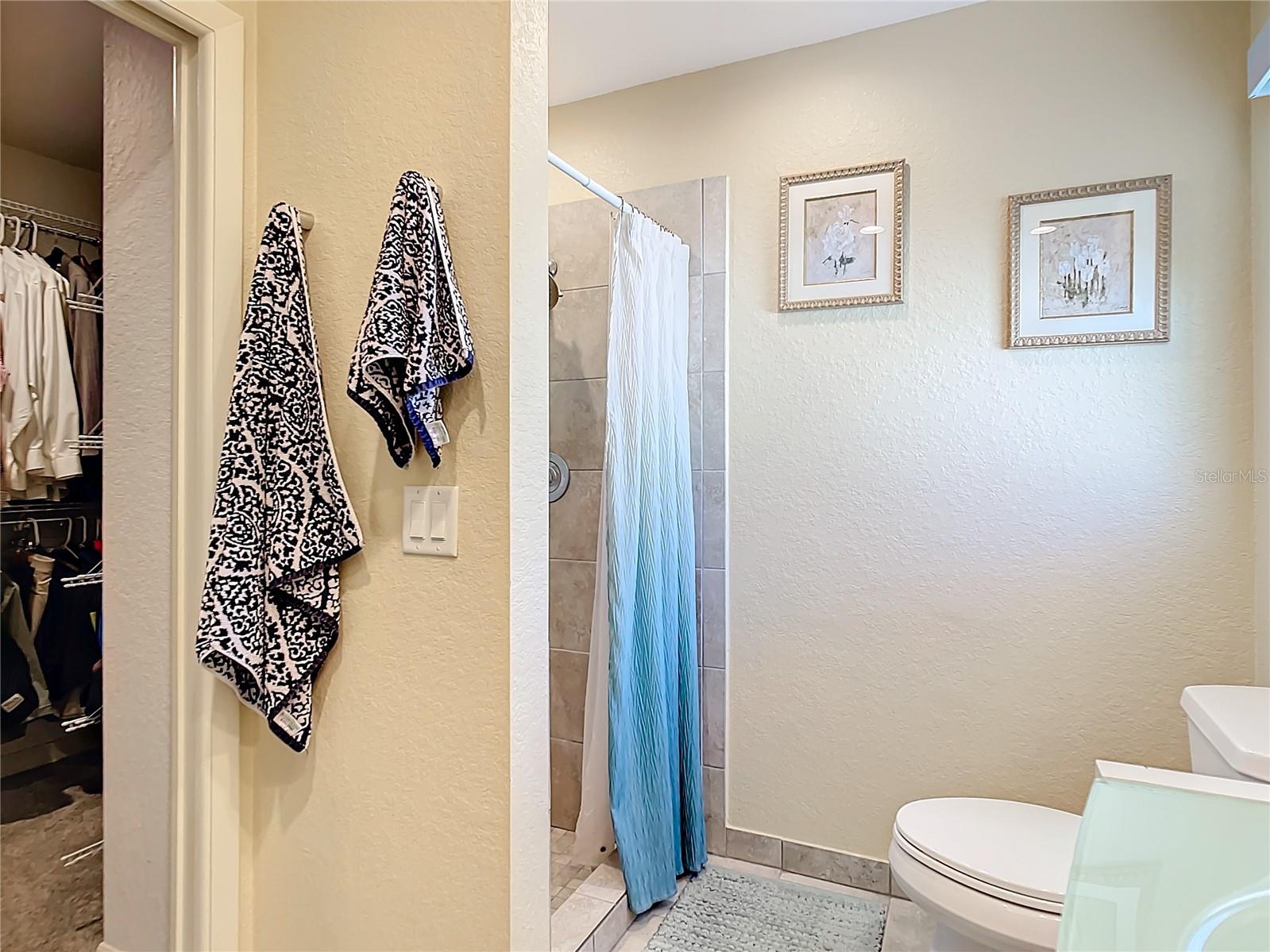 4 WINDSOR DR, ENGLEWOOD, FL, 34223
