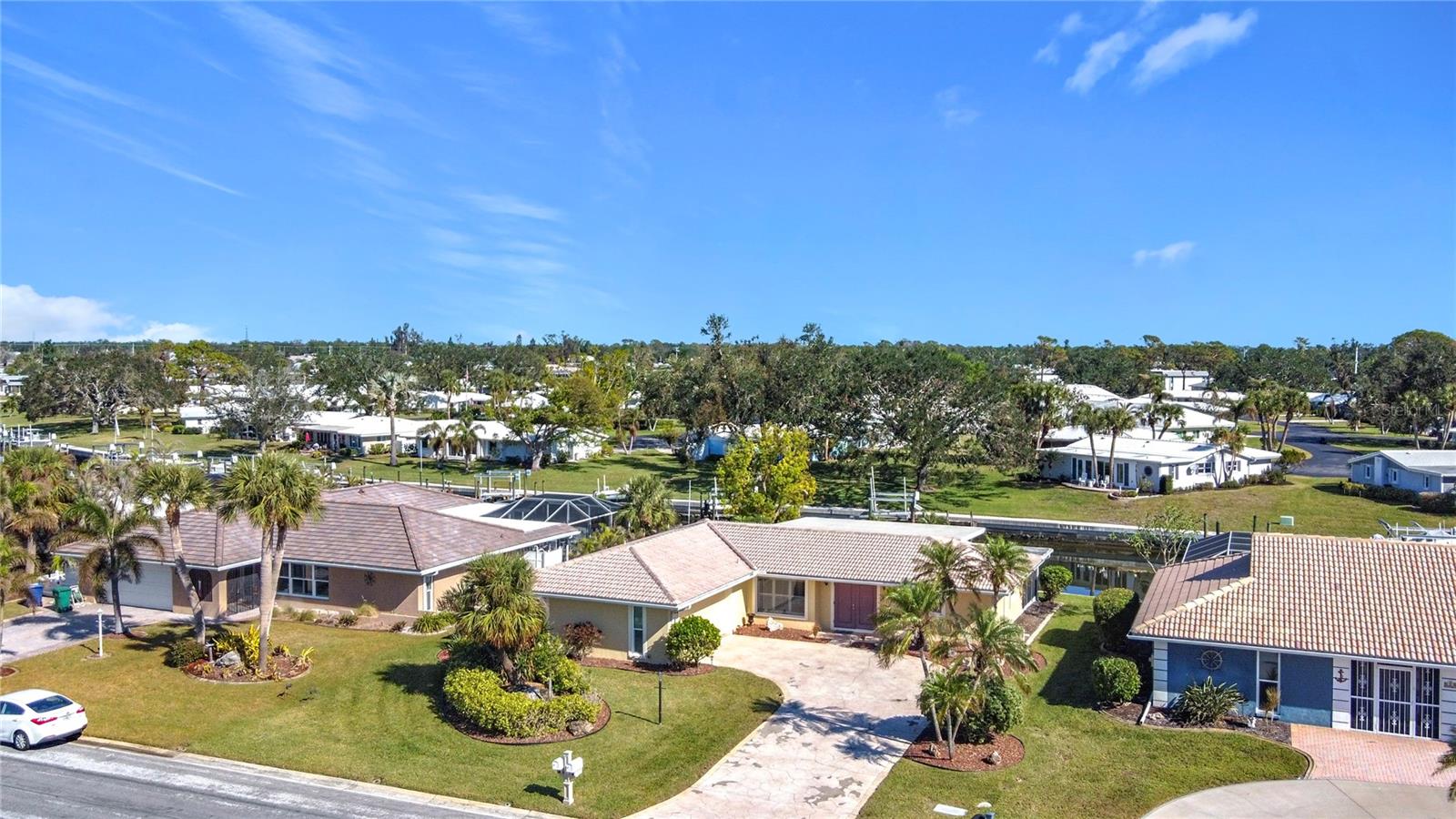 4 WINDSOR DR, ENGLEWOOD, FL, 34223