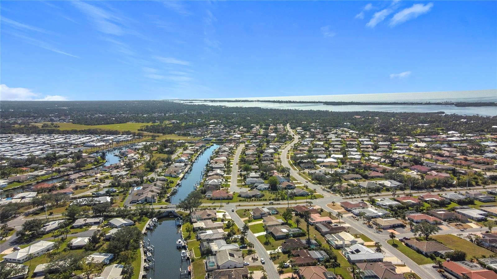 4 WINDSOR DR, ENGLEWOOD, FL, 34223