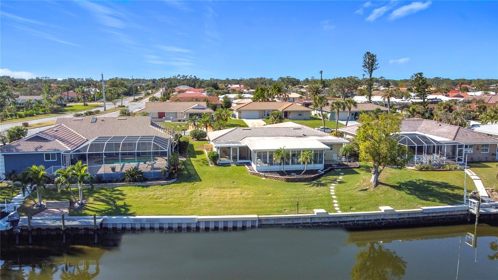 4 WINDSOR DR, ENGLEWOOD, FL, 34223