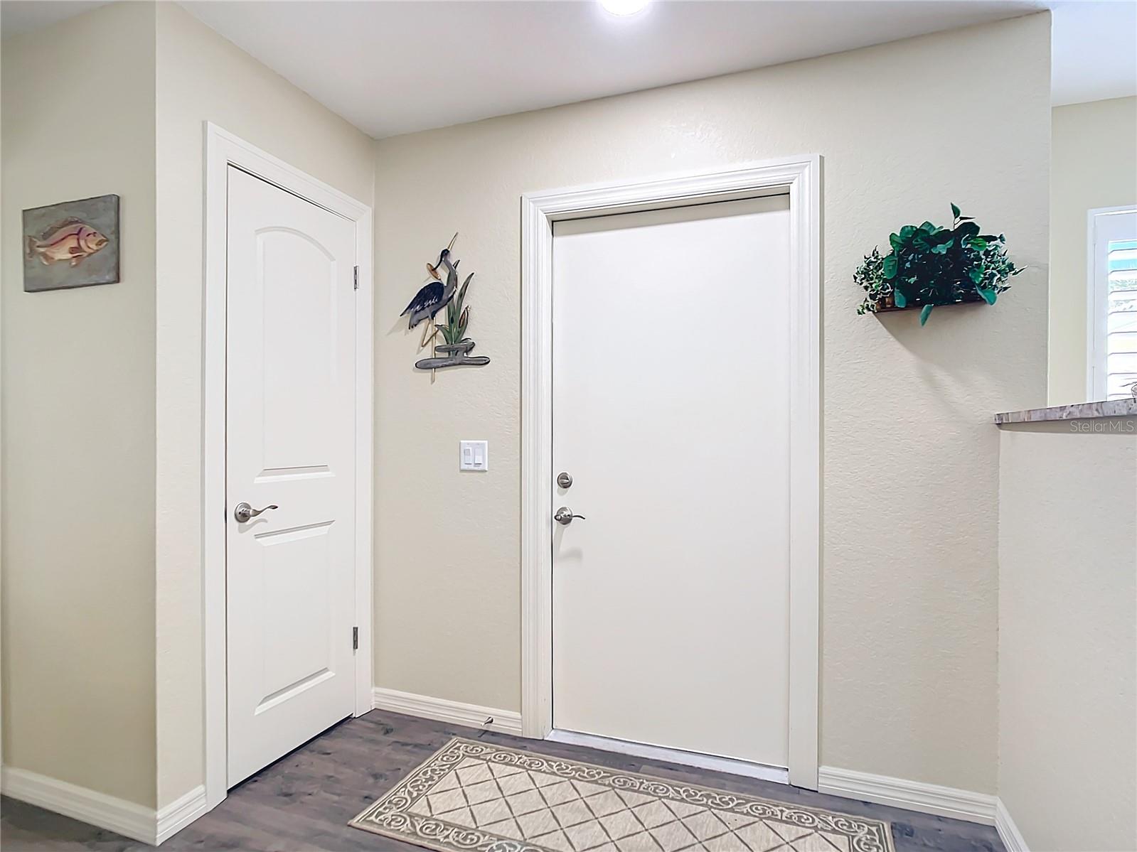 4 WINDSOR DR, ENGLEWOOD, FL, 34223