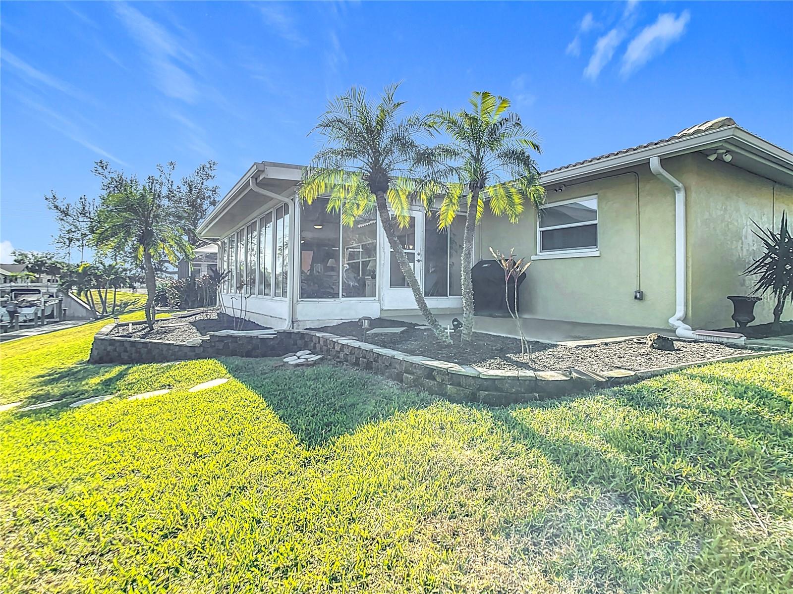 4 WINDSOR DR, ENGLEWOOD, FL, 34223