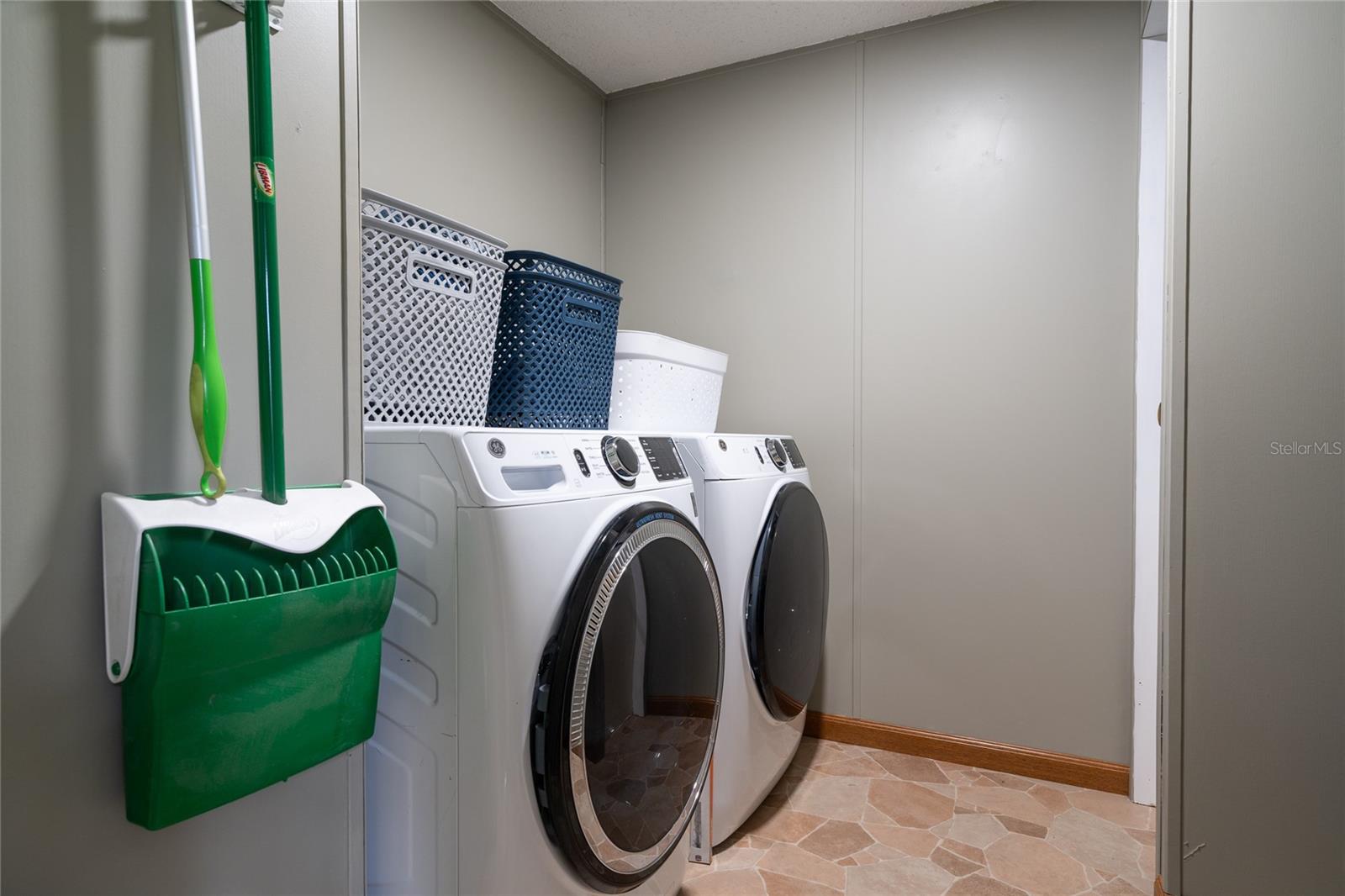 22240 WILL MURPHY, UMATILLA, FL, 32784