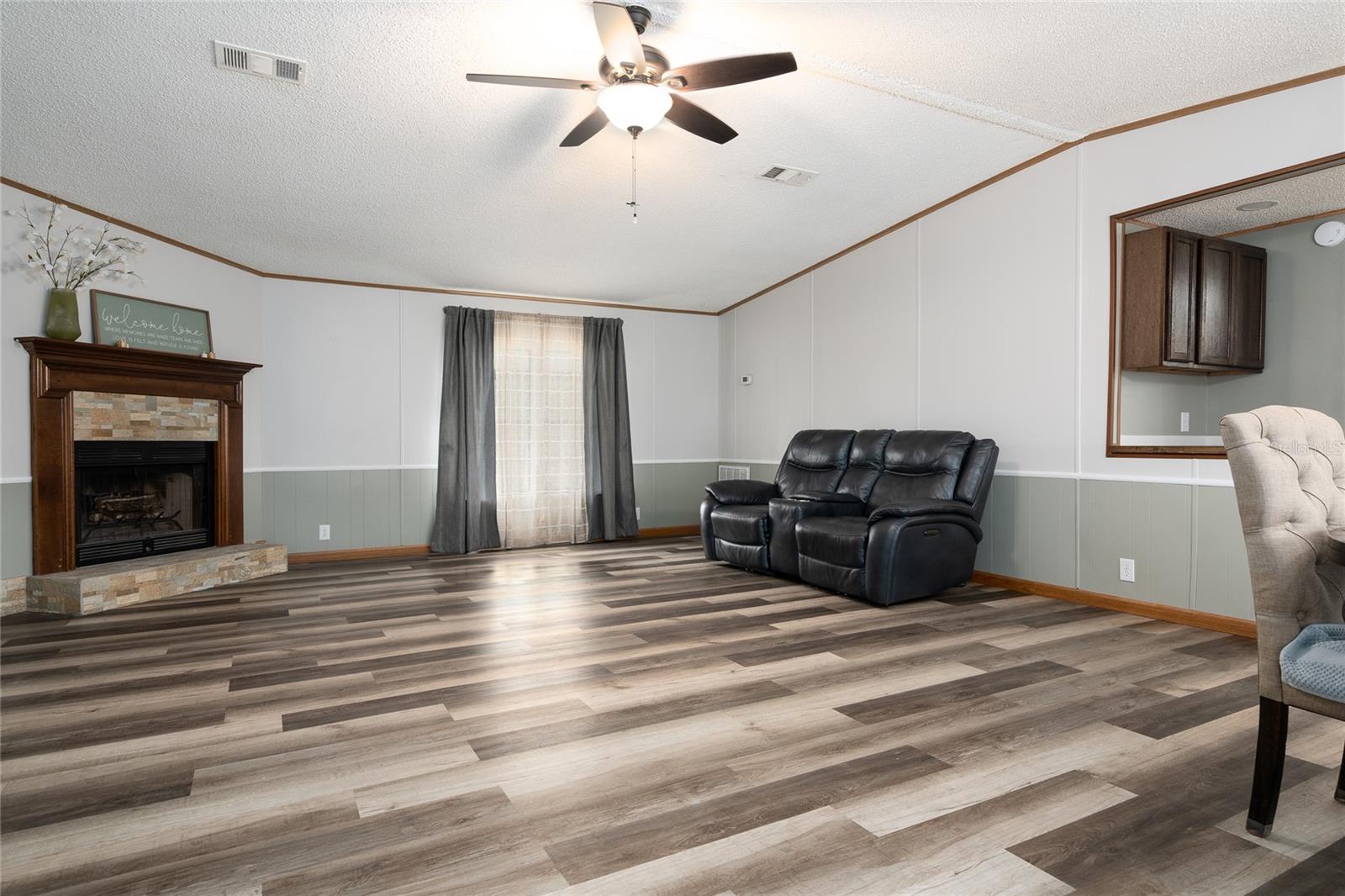 22240 WILL MURPHY, UMATILLA, FL, 32784