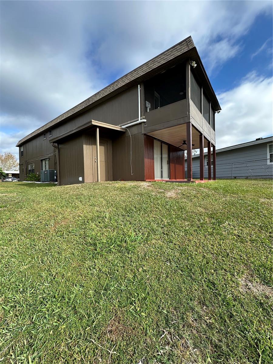 358 1ST AVE N, LAKE WALES, FL, 33859