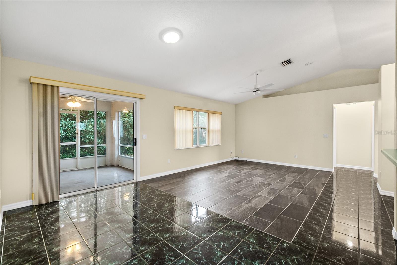 40 WESTGATE LN, PALM COAST, FL, 32164