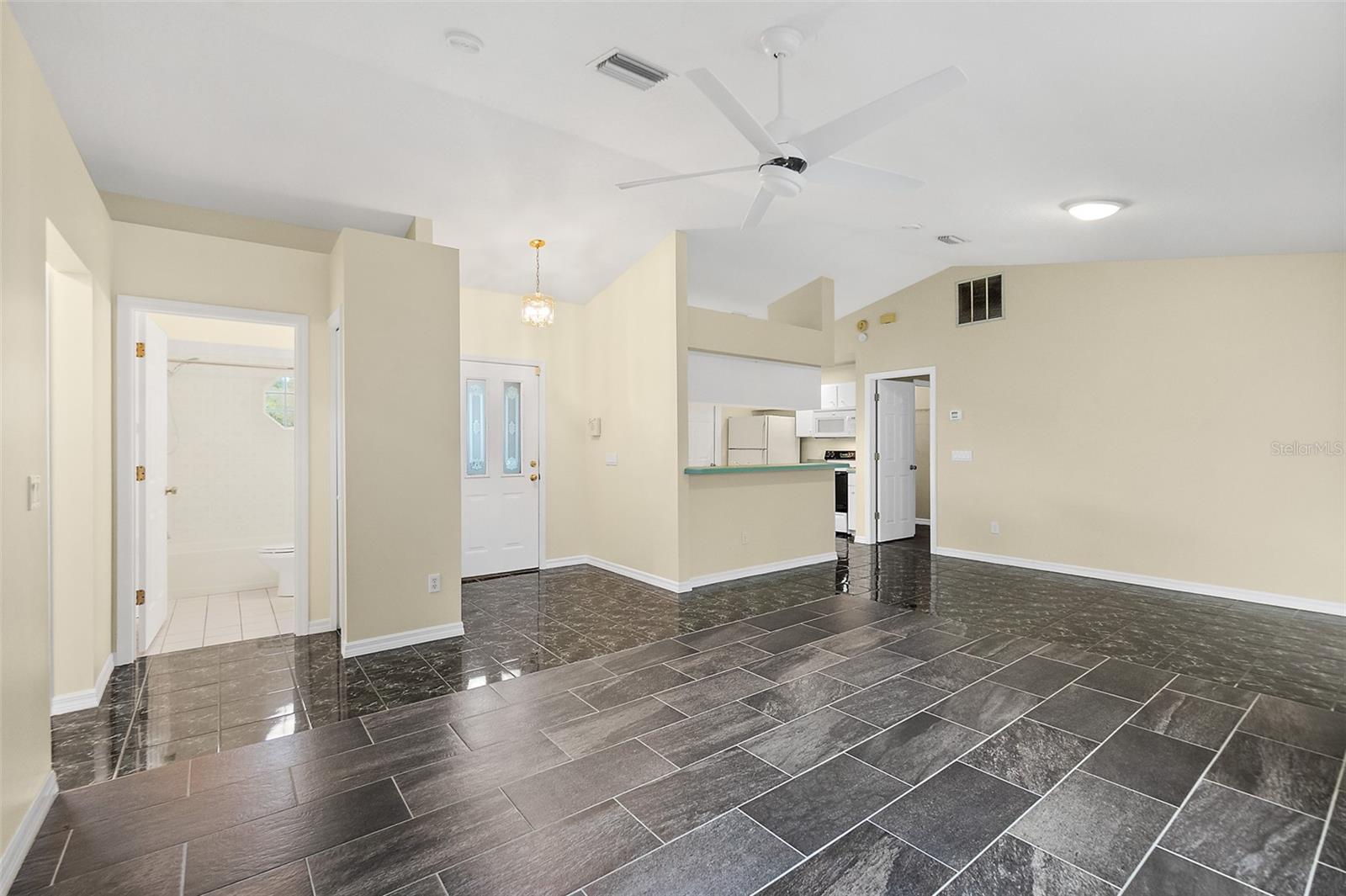 40 WESTGATE LN, PALM COAST, FL, 32164