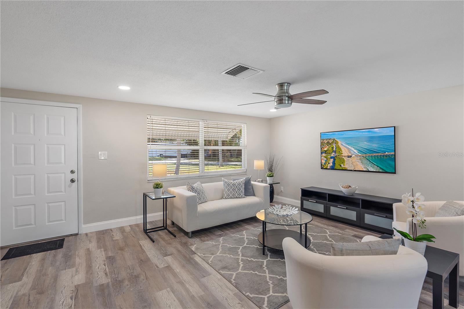 1200 LAUREL AVE, VENICE, FL, 34285
