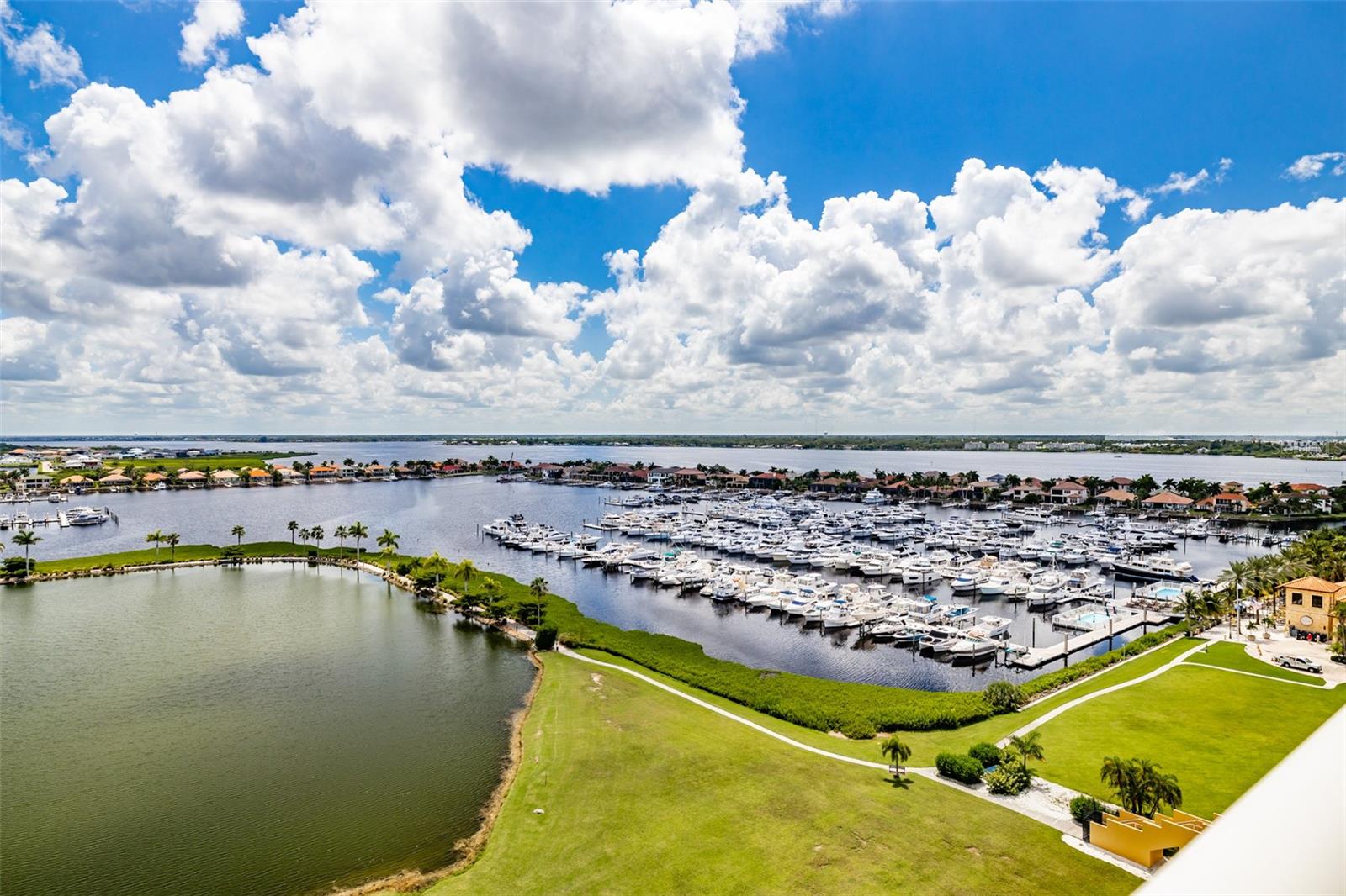 140 RIVIERA DUNES WAY #1001, PALMETTO, FL, 34221