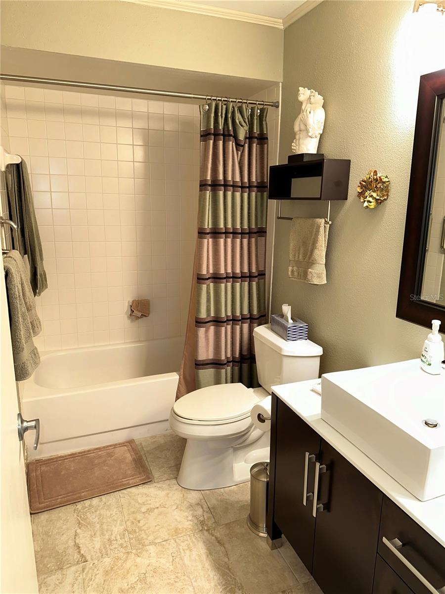 3645 LONGMEADOW #31, SARASOTA, FL, 34235