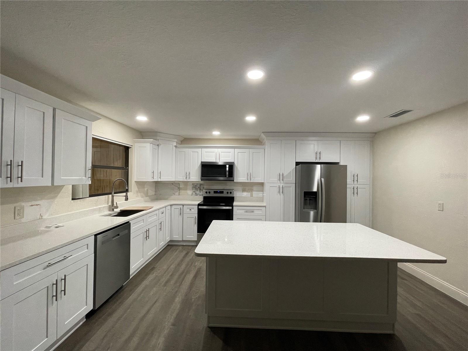 8105 GILLIAM RD, APOPKA, FL, 32703