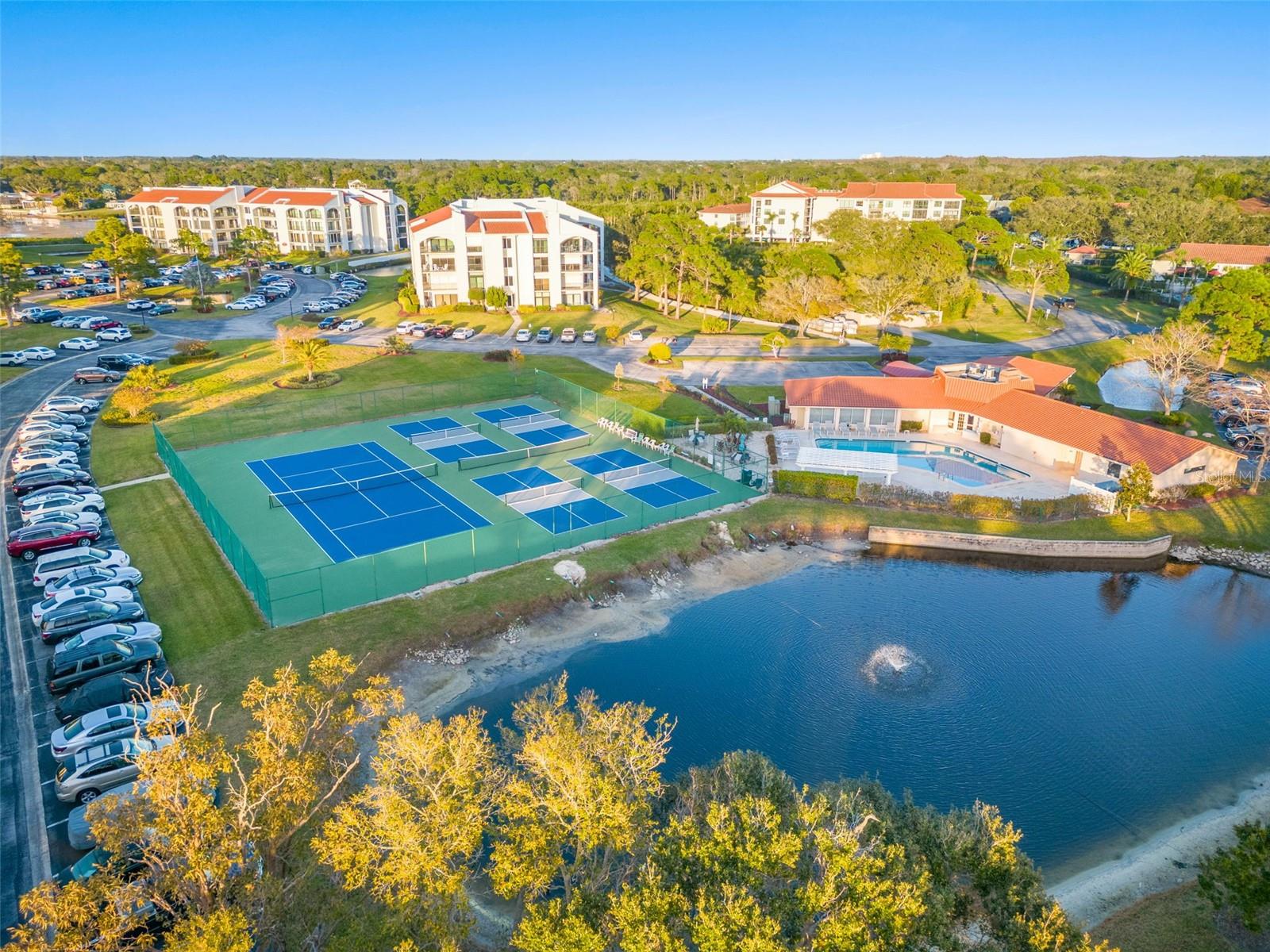 125 MARINER DR #125, TARPON SPRINGS, FL, 34689