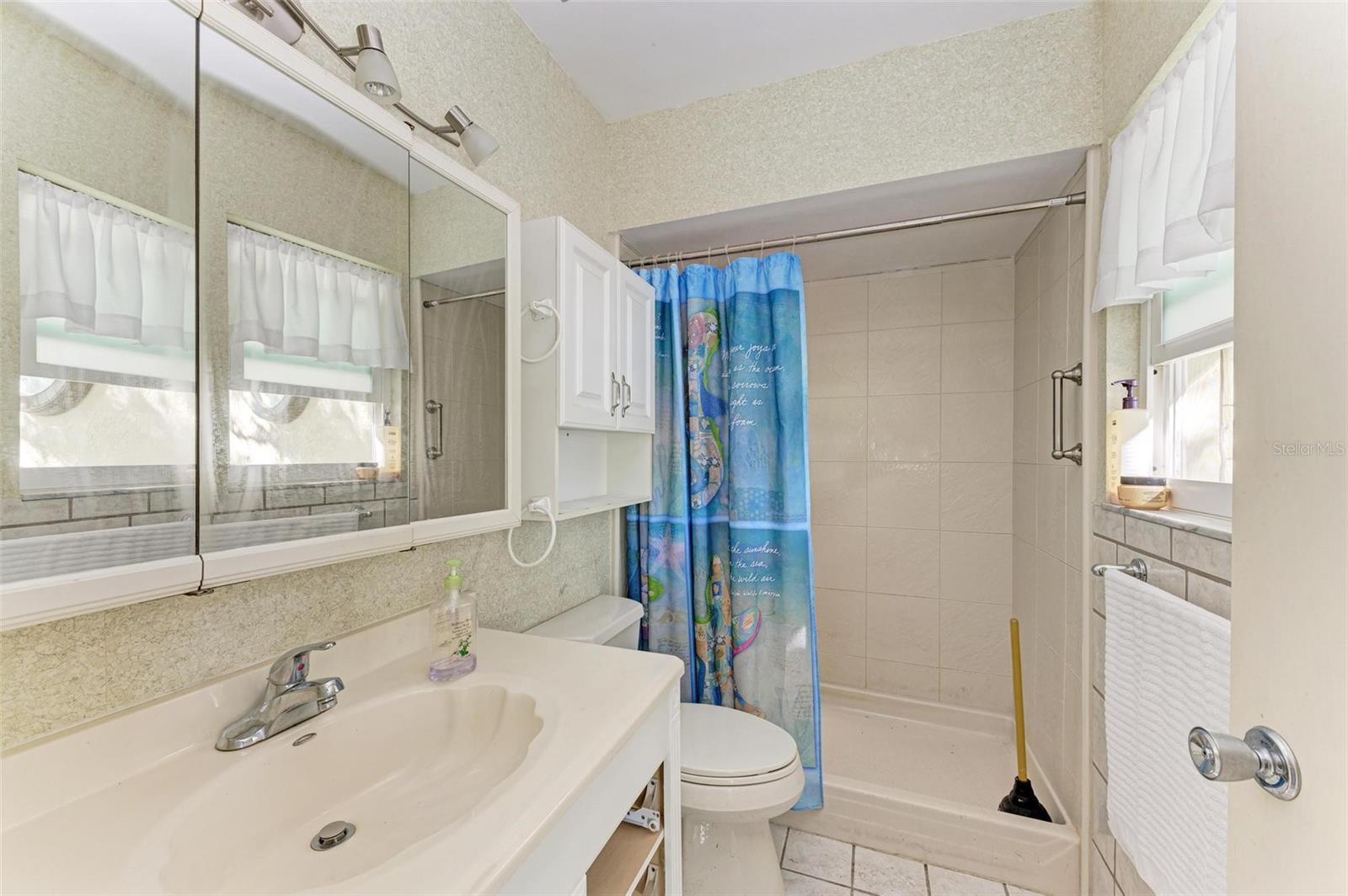 501 65TH ST, HOLMES BEACH, FL, 34217