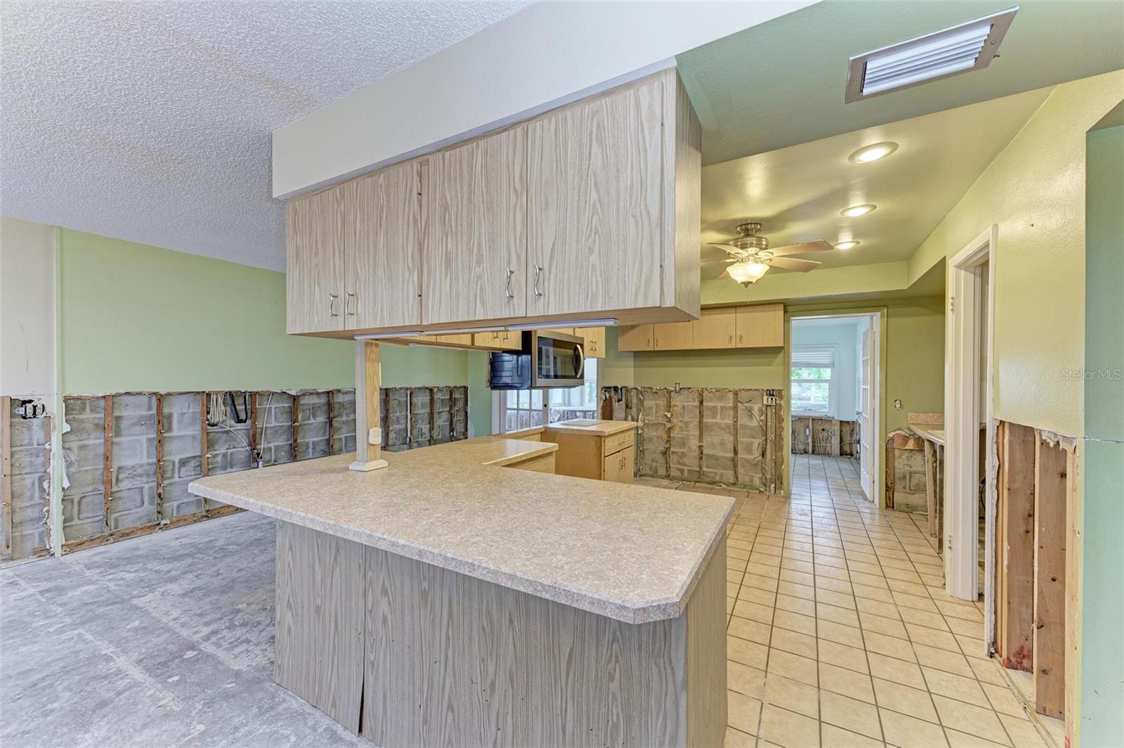 501 65TH ST, HOLMES BEACH, FL, 34217