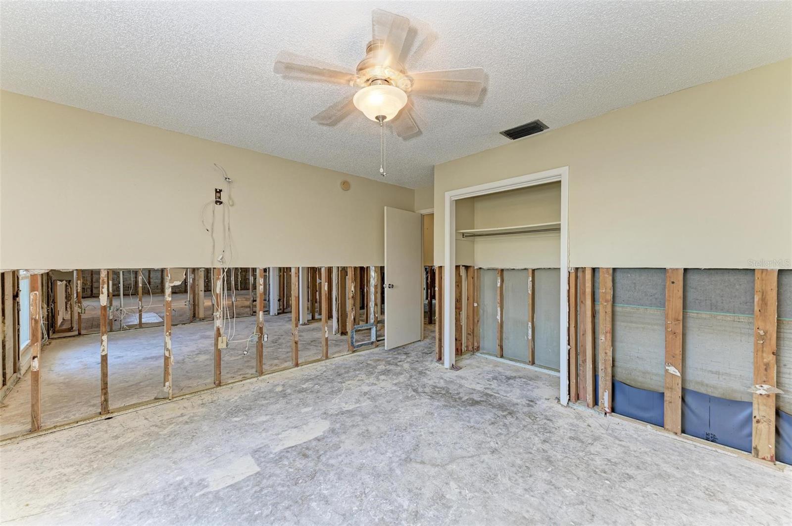 501 65TH ST, HOLMES BEACH, FL, 34217