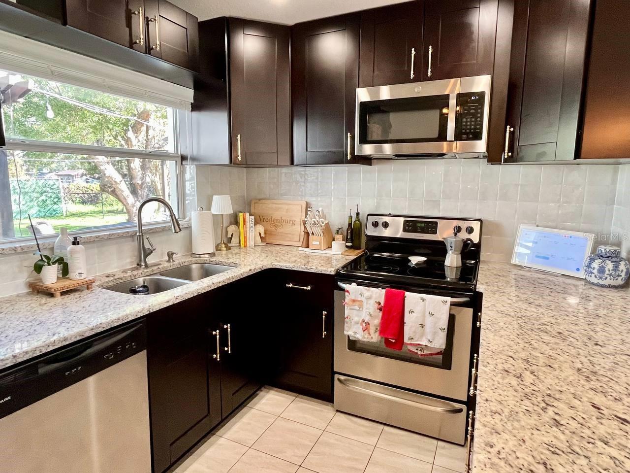 4003 W FAIR OAKS AVE, TAMPA, FL, 33611