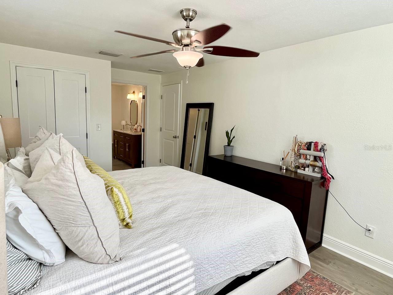 4003 W FAIR OAKS AVE, TAMPA, FL, 33611