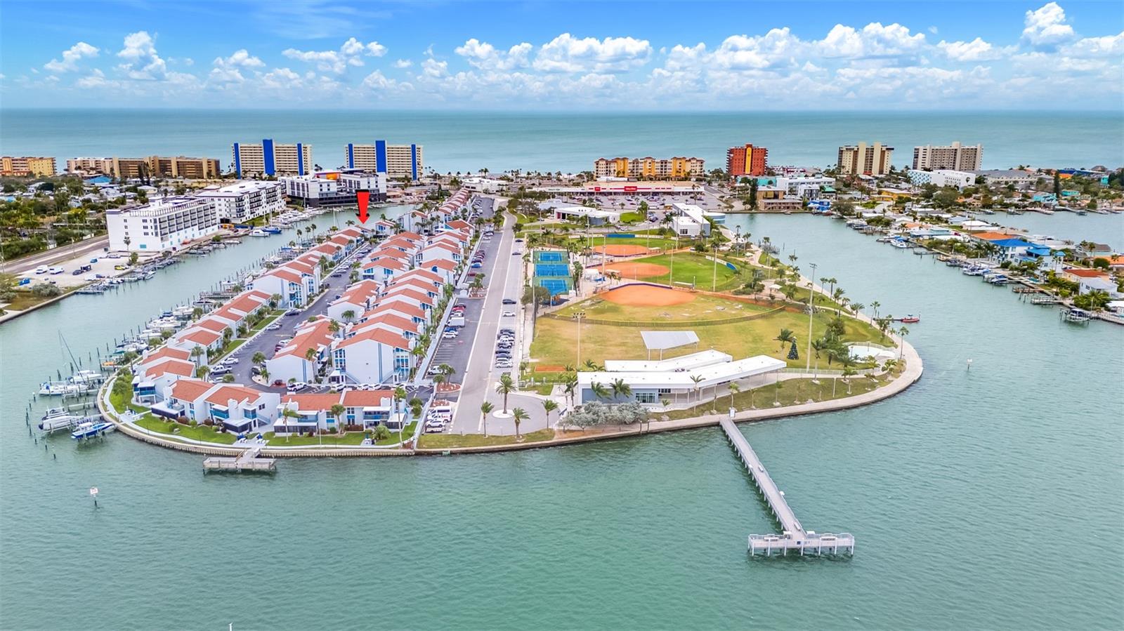 259 MEDALLION BLVD #B, MADEIRA BEACH, FL, 33708